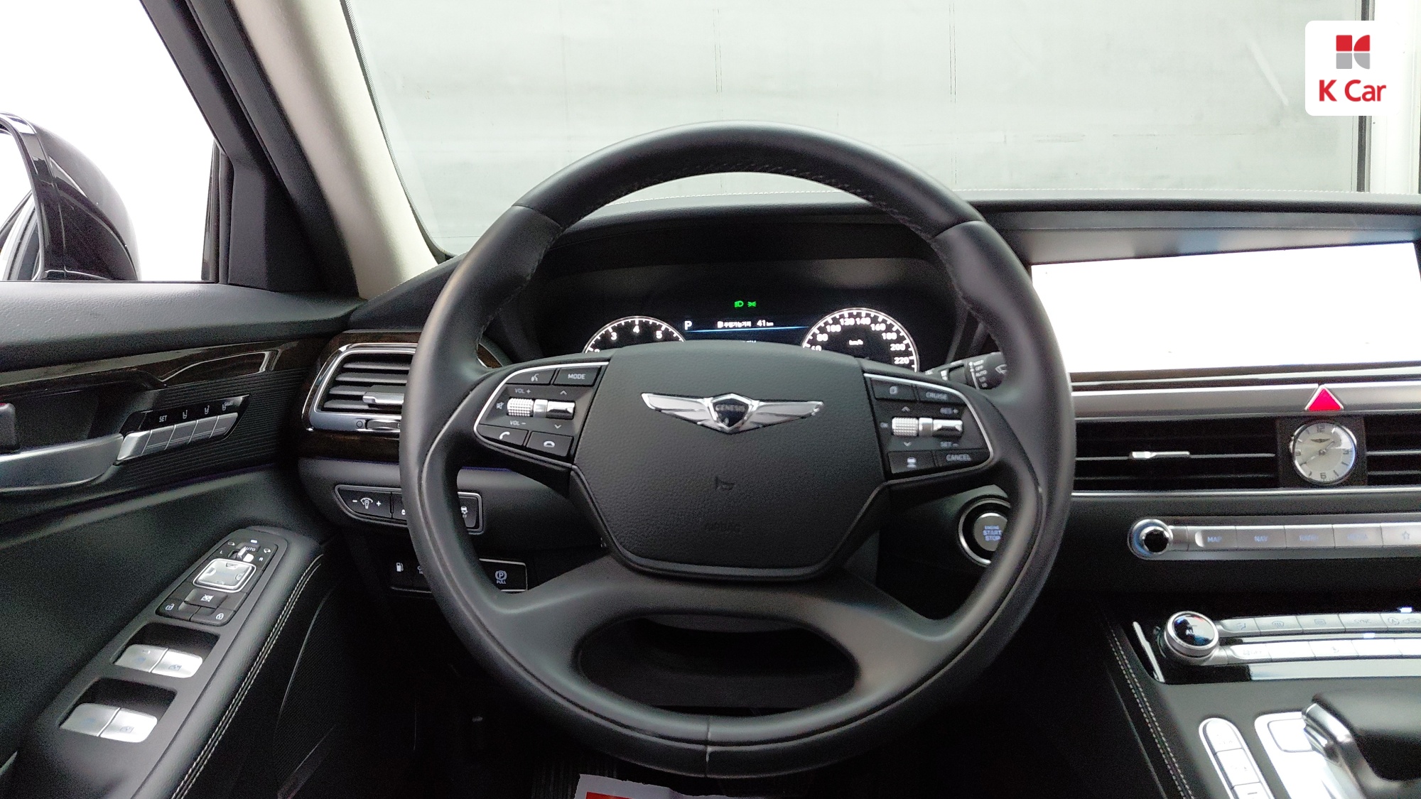 Genesis G90 бензин 4WD 3.8 Premium, миниатюра 11