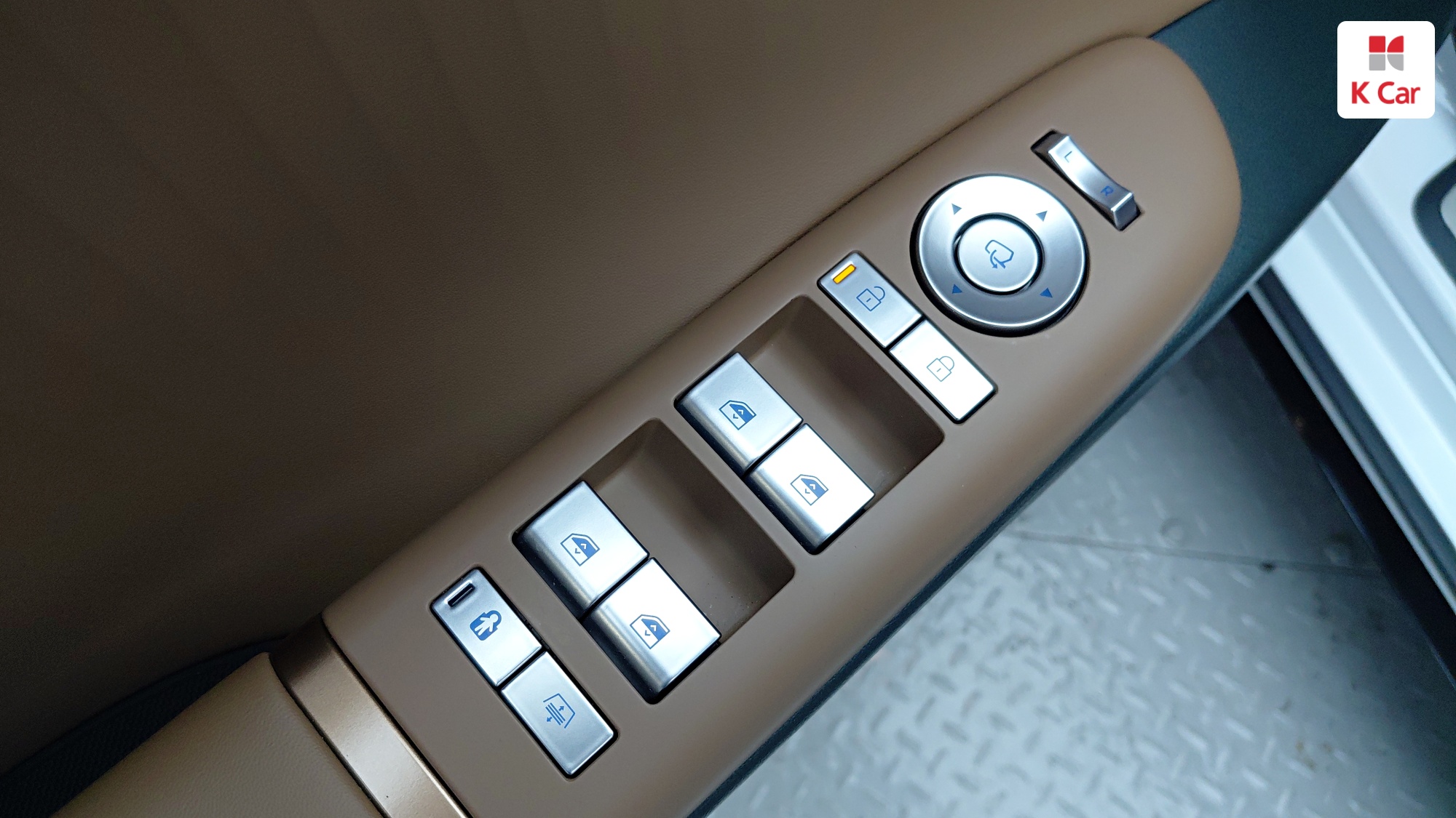 Hyundai Grandeur бензин Turbo 1.6 гибрид Calligraphy, миниатюра 18