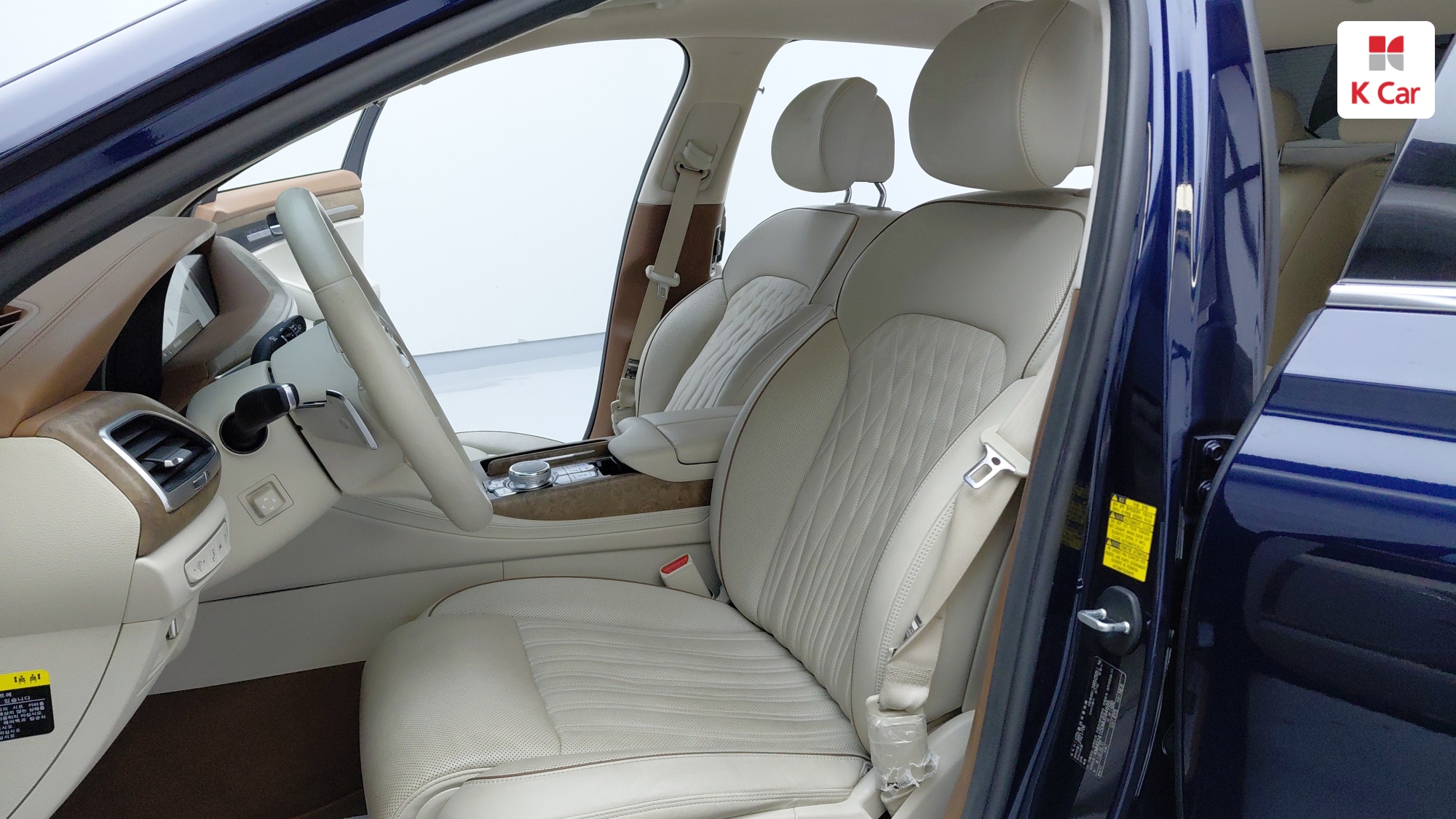 Genesis G90 бензин 4WD 3.8 Premium, миниатюра 3