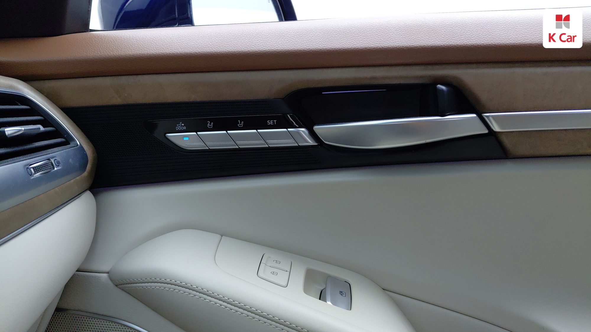 Genesis G90 бензин 4WD 3.8 Premium, миниатюра 28