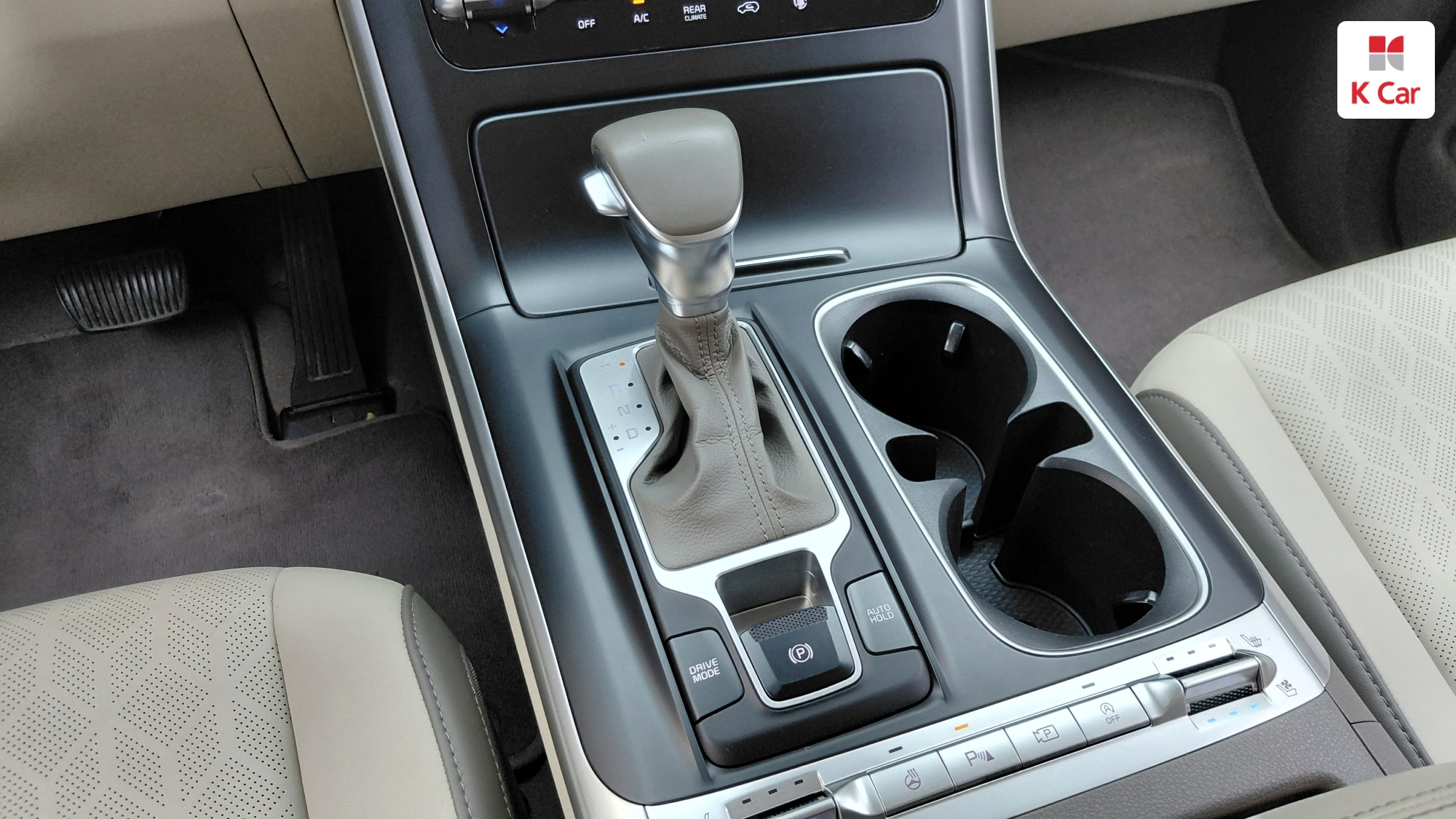 Kia Carnival дизель 2.2 (9 мест) Prestige, миниатюра 13