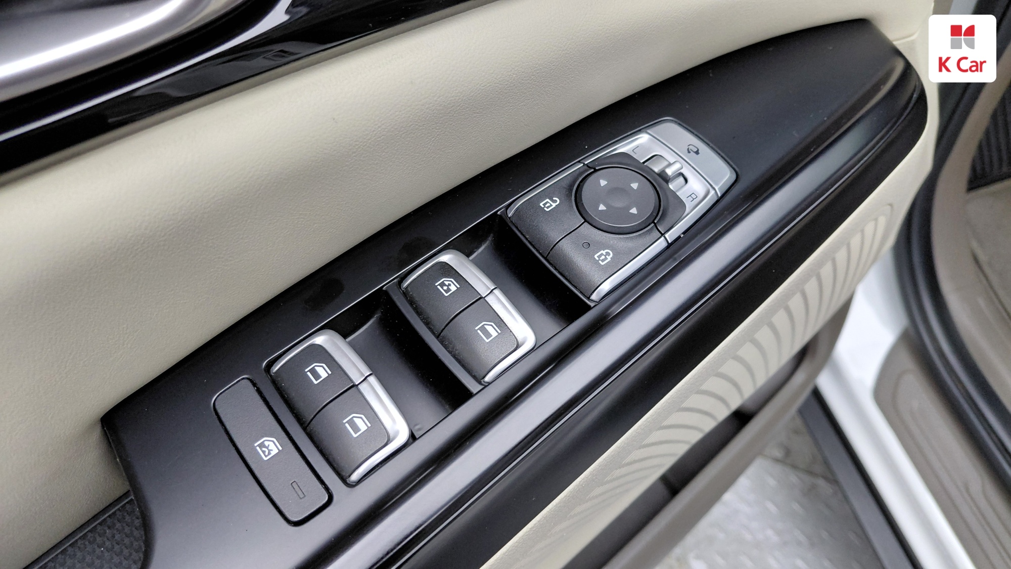 Kia Carnival дизель 2.2 (9 мест) Prestige, миниатюра 21