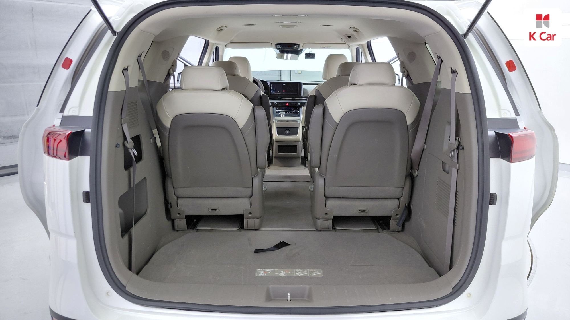 Kia Carnival дизель 2.2 (9 мест) Prestige, миниатюра 24