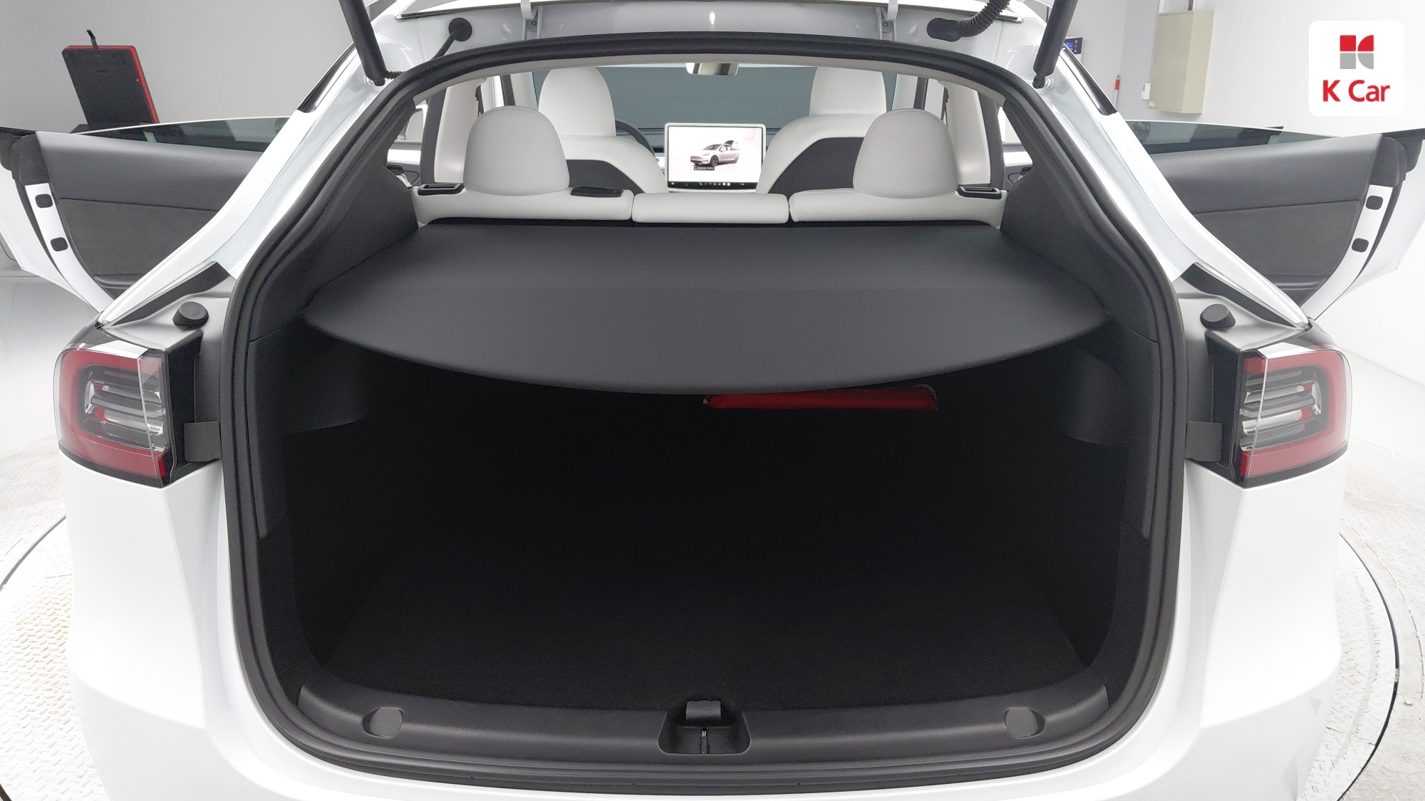 Tesla Y RWD, миниатюра 7