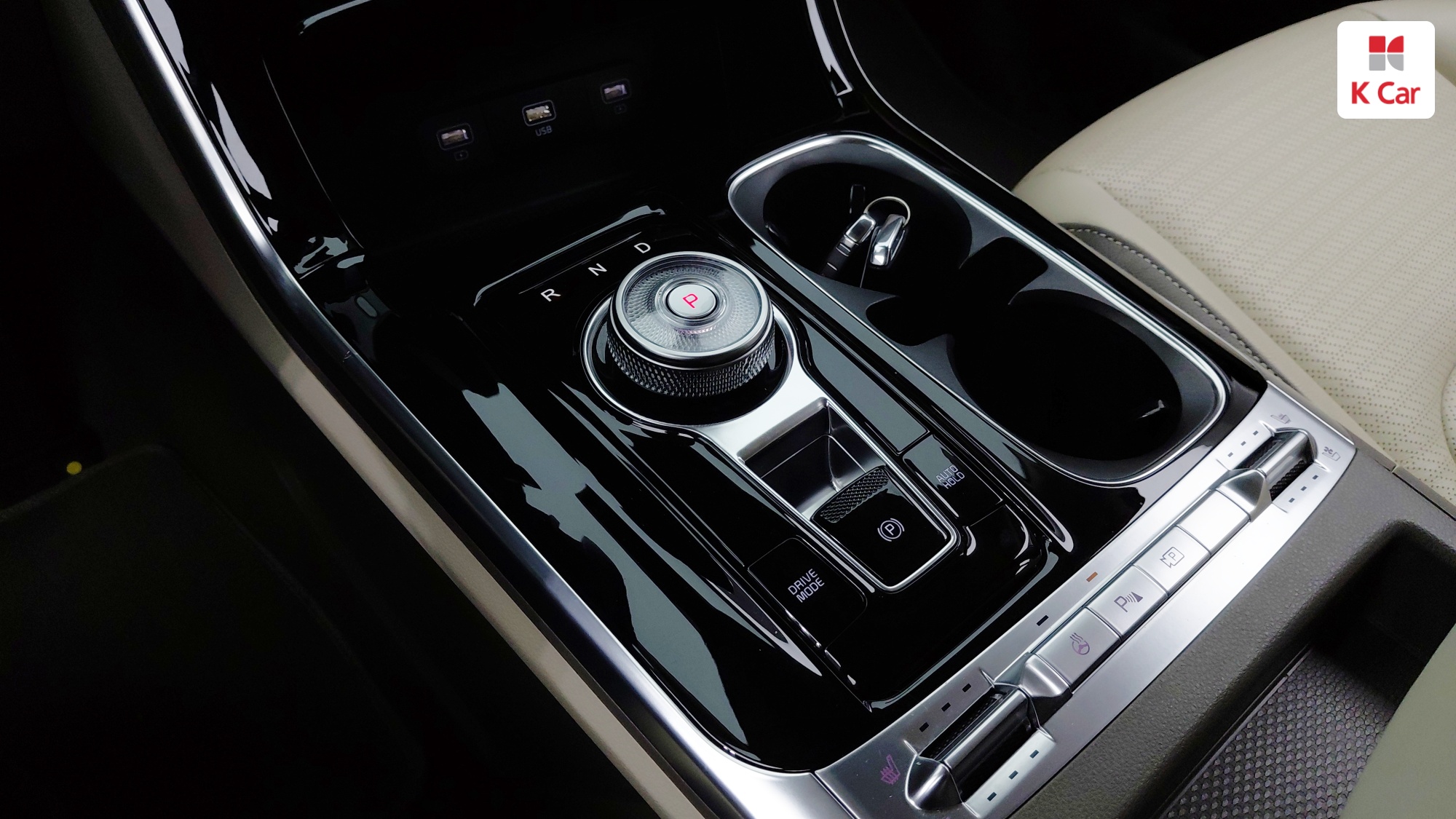 Kia Carnival бензин 3.5 (7 мест), миниатюра 18