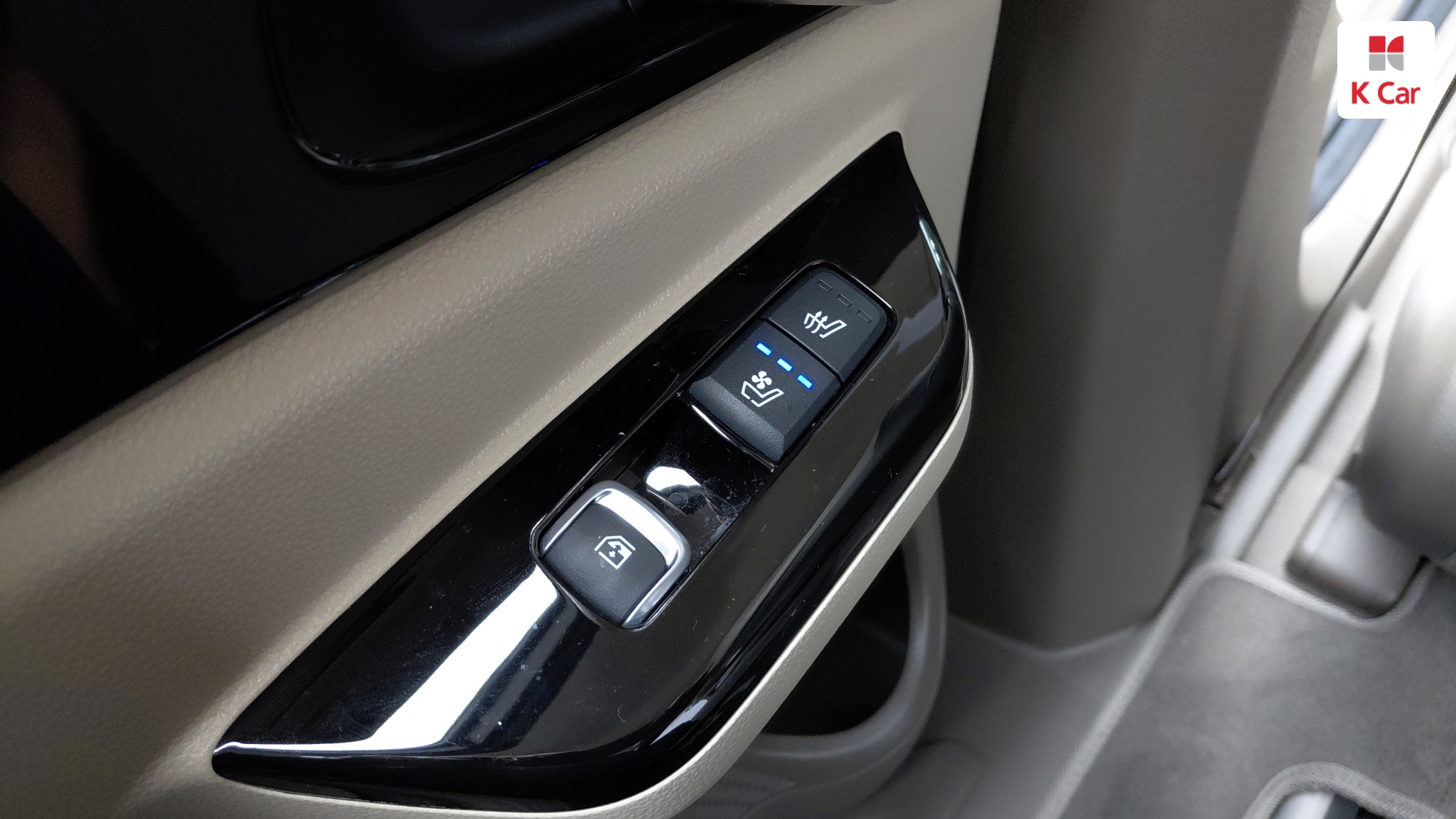 Kia Carnival бензин 3.5 (7 мест), миниатюра 26