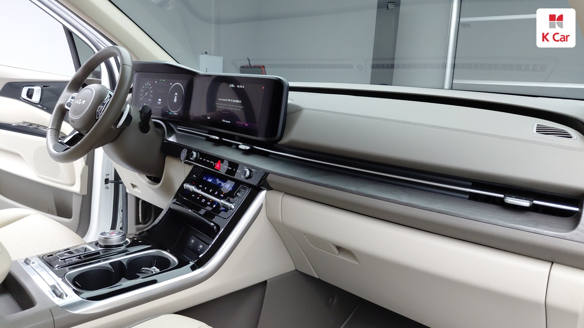 Kia Carnival бензин 3.5 (7 мест), миниатюра 8