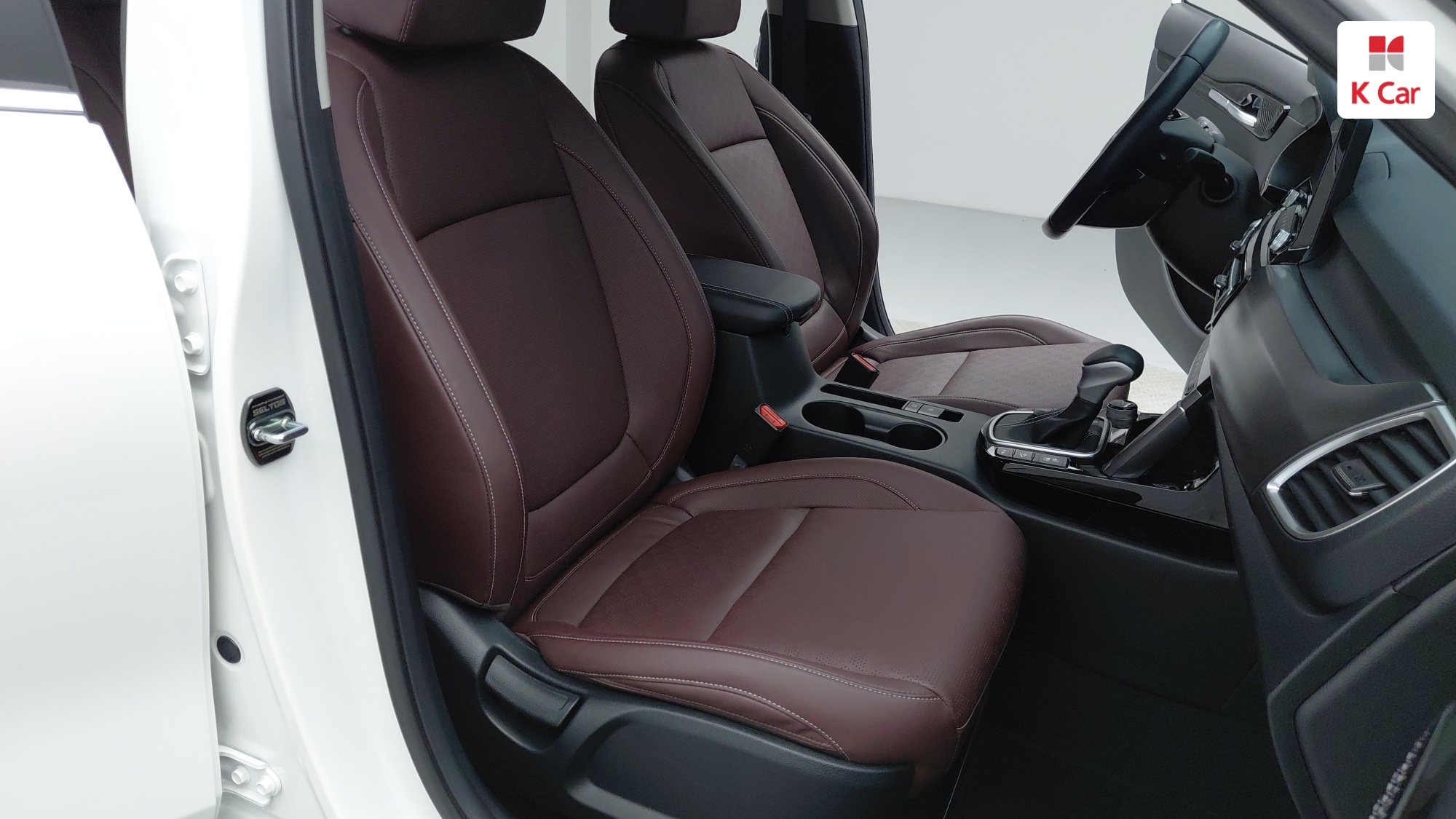 Kia Seltos бензин Turbo 1.6 2WD Signature, миниатюра 4