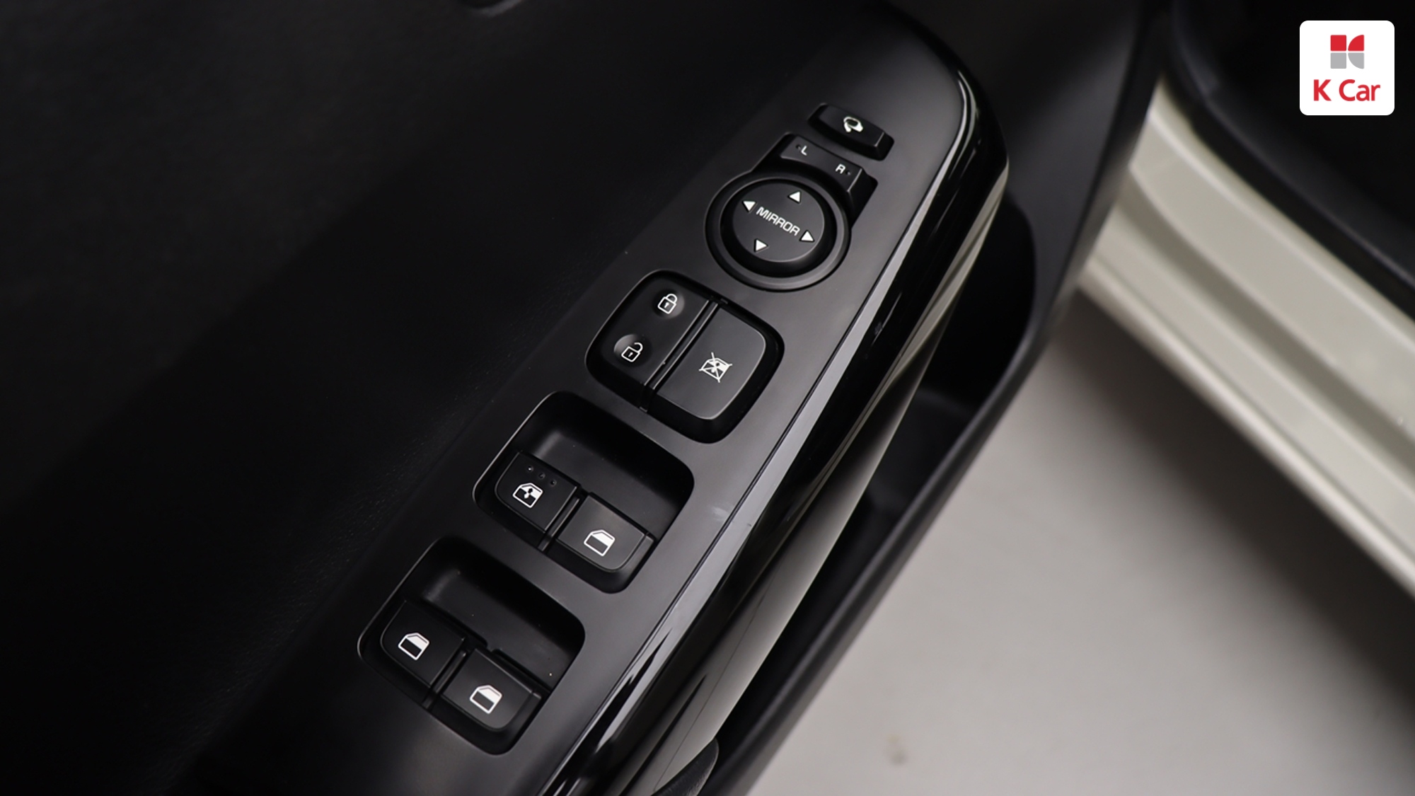 Kia Morning бензин 1.0, миниатюра 4