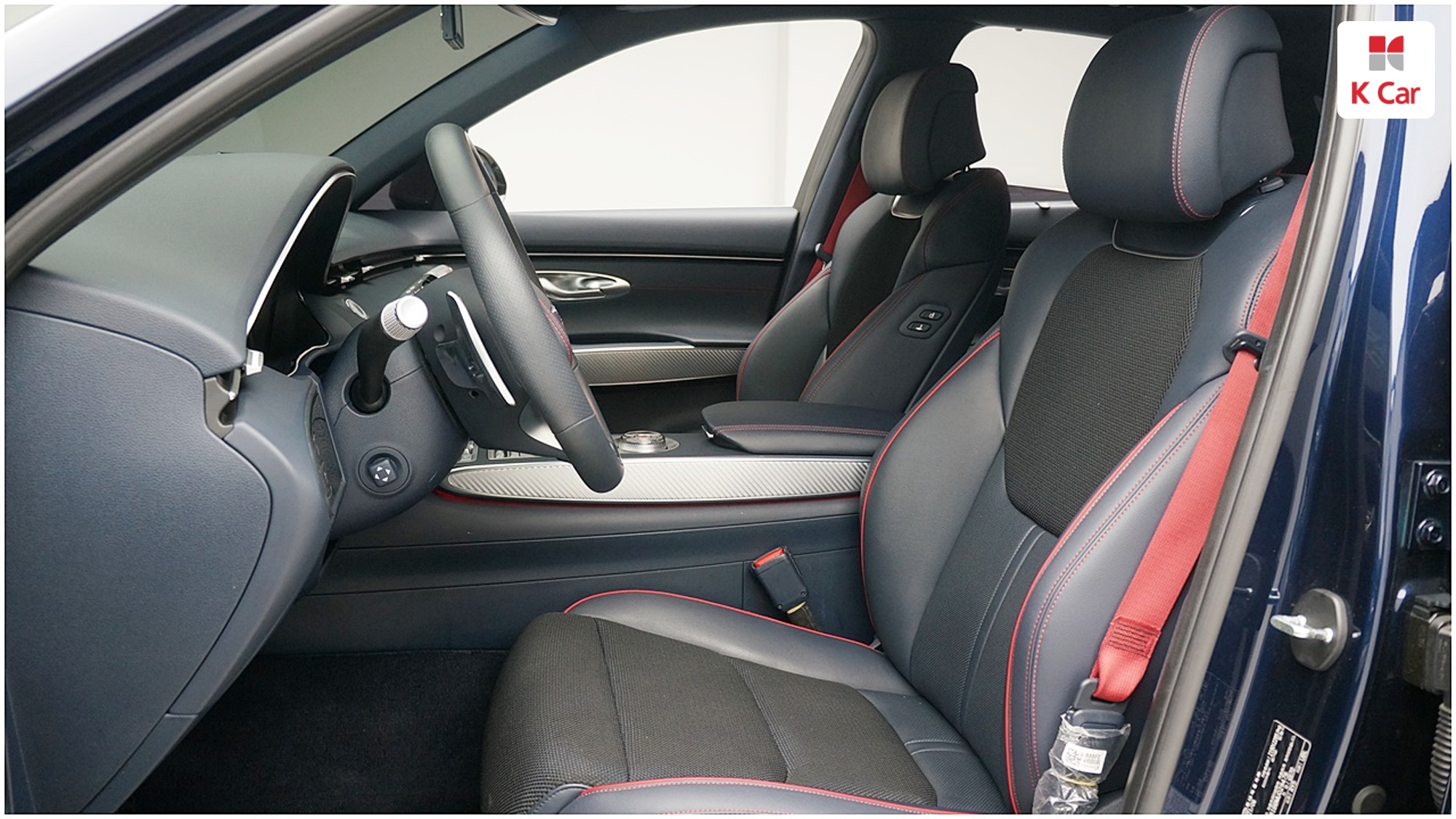 Genesis GV70 бензин Turbo 2.5 2WD, миниатюра 14