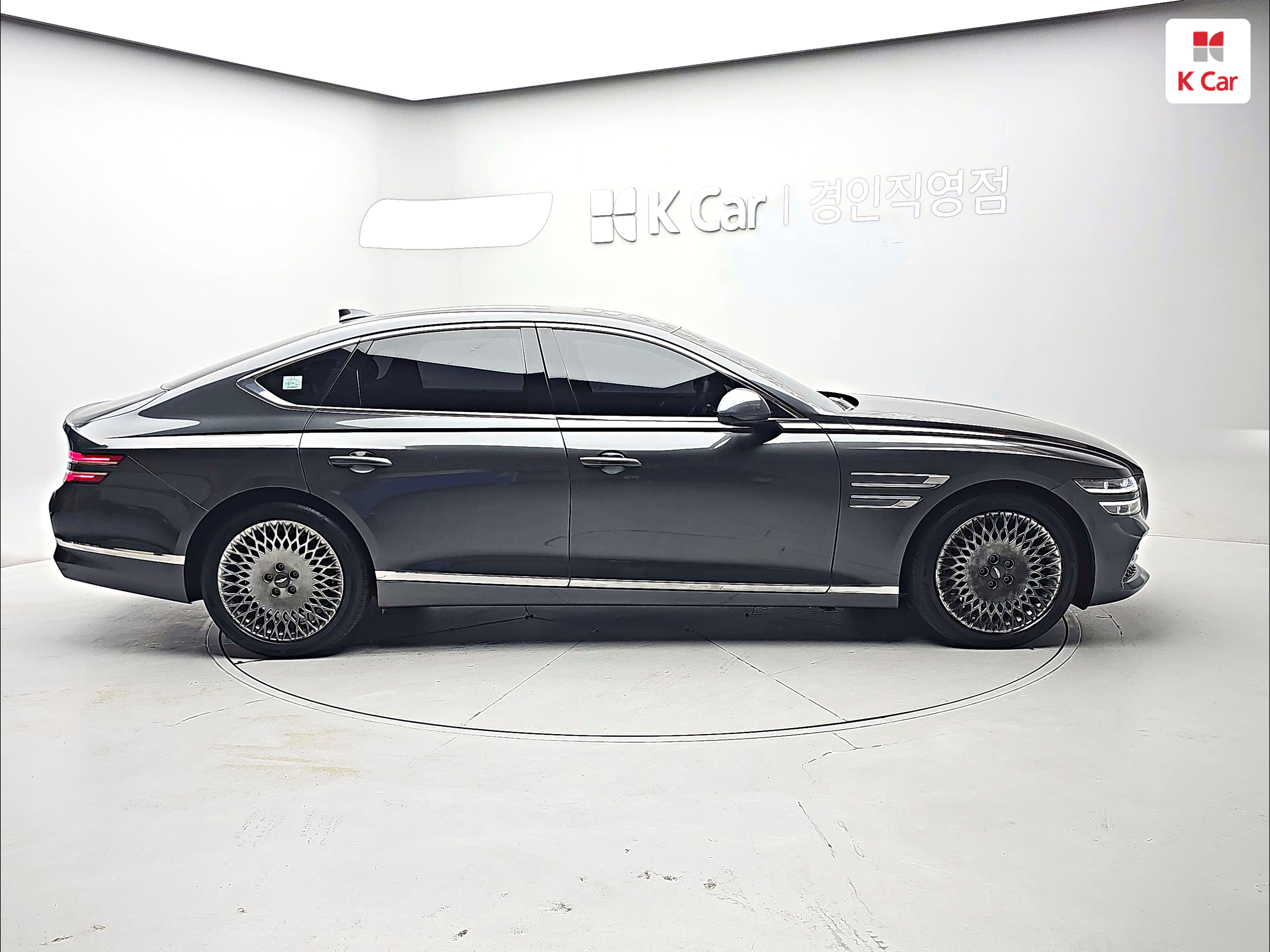 GENESIS The All New G80 Gasoline 2.5 AWD