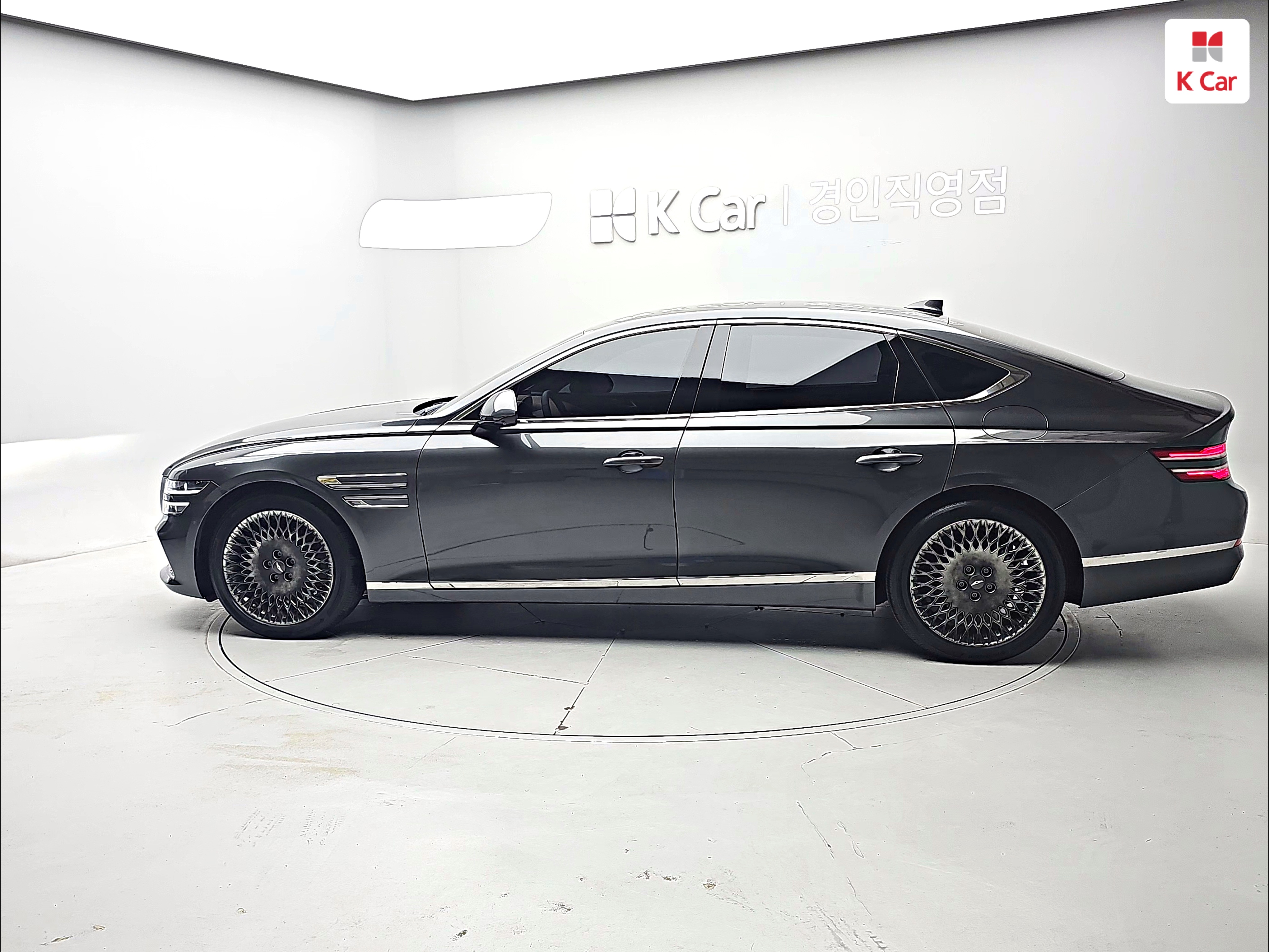 GENESIS The All New G80 Gasoline 2.5 AWD
