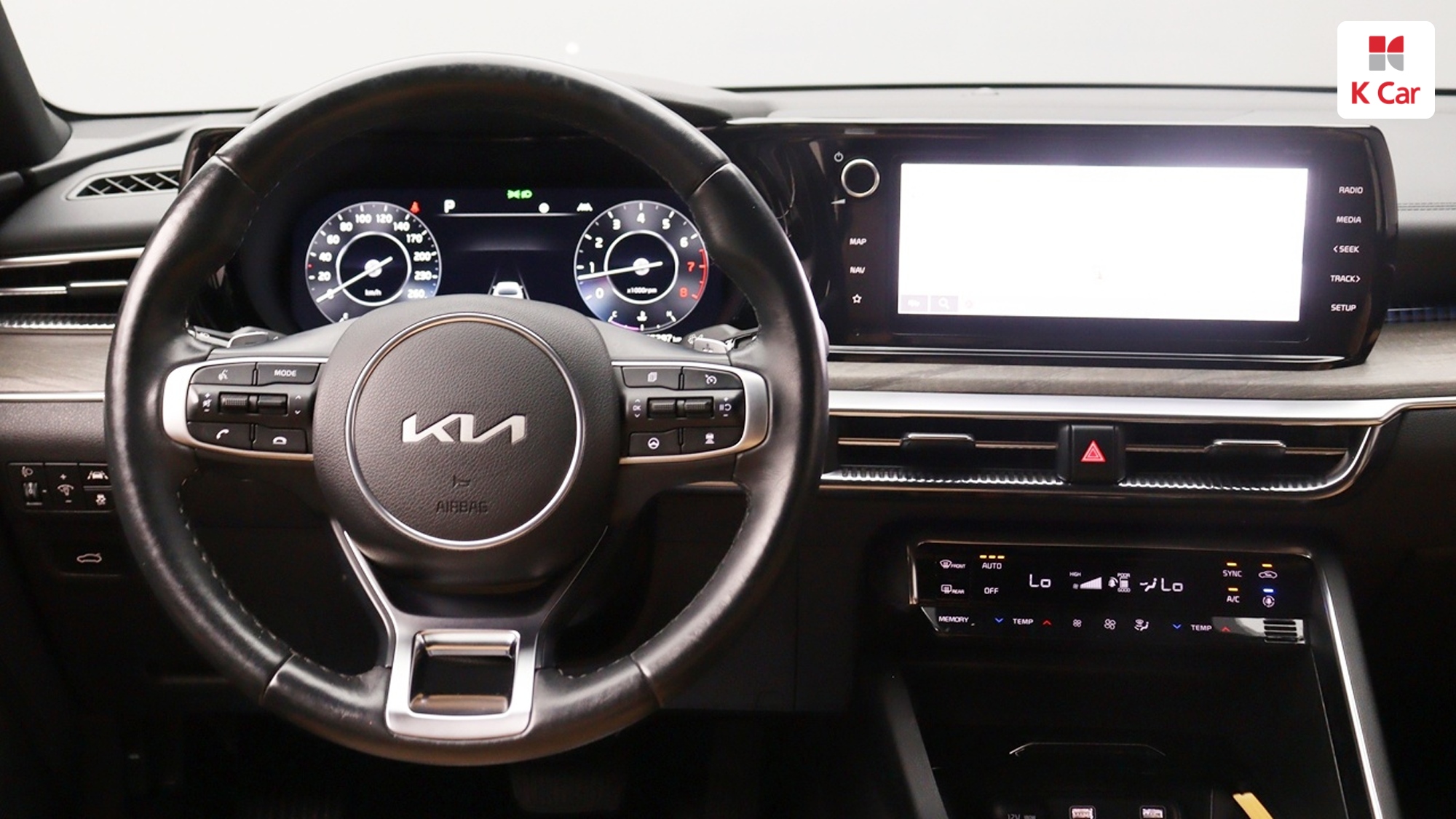 Kia K5 бензин 2.0 Signature, миниатюра 2