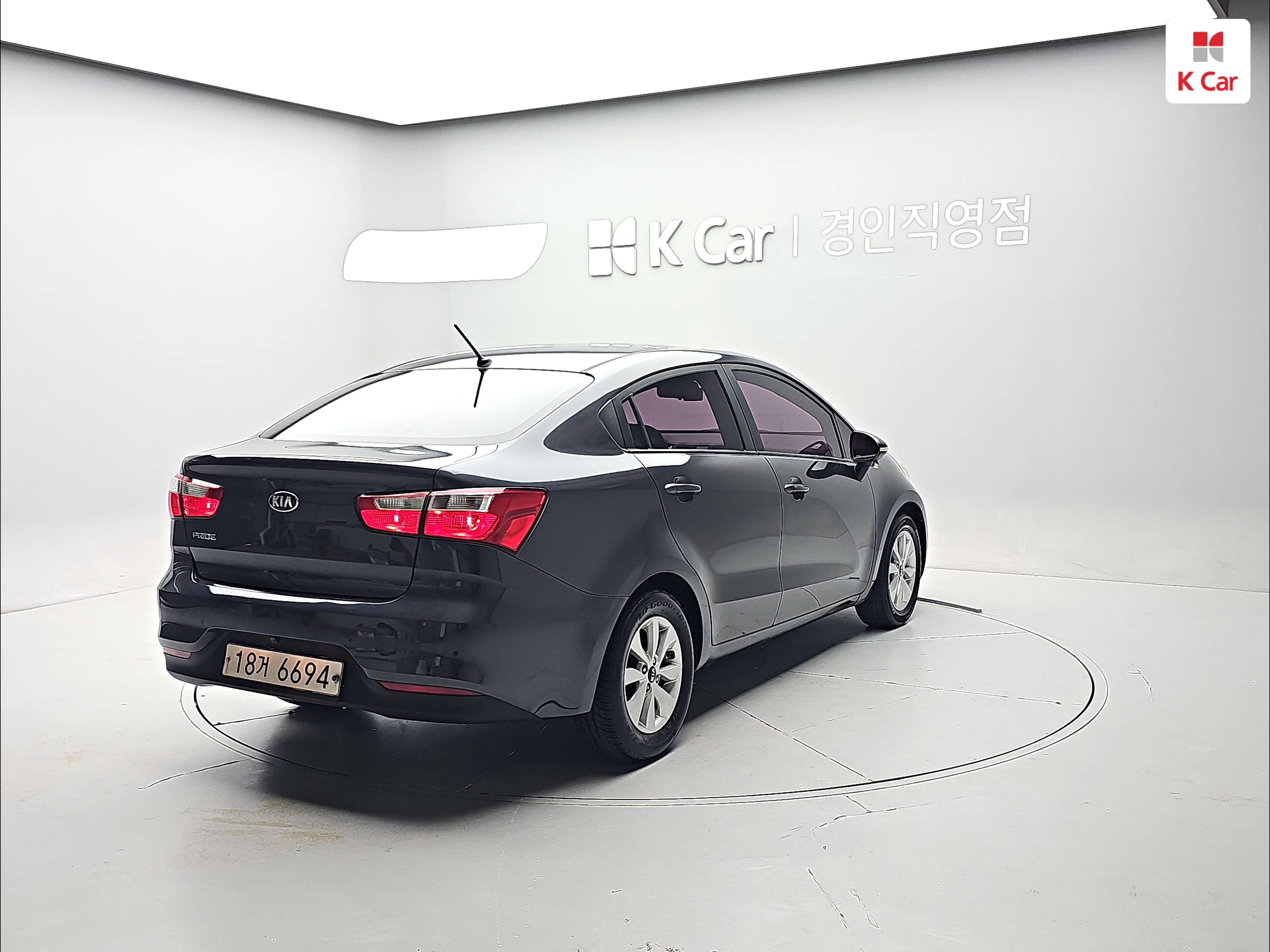 KIA The New Pride 4Door 1.6 GDI