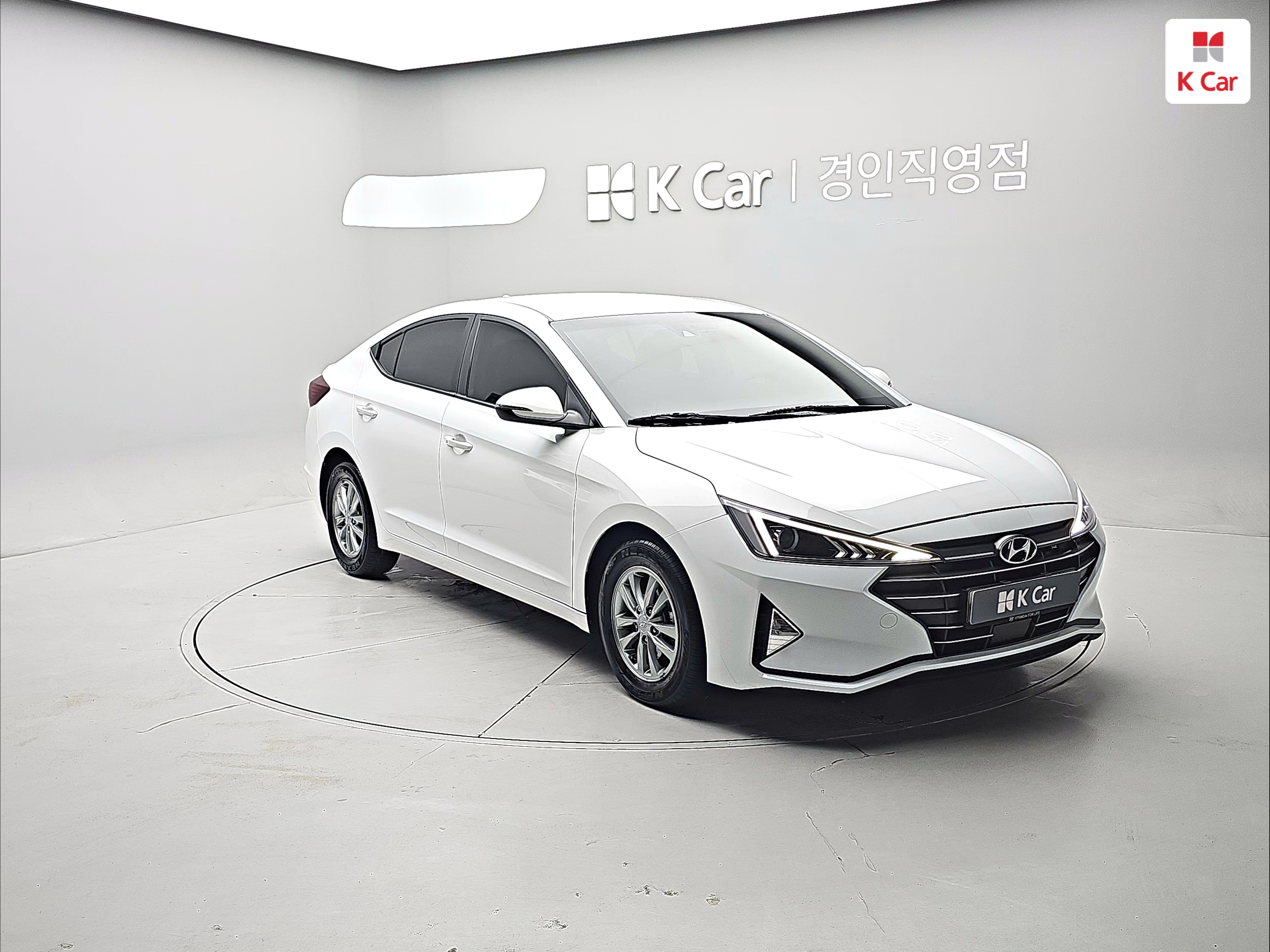 HYUNDAI The New Avante AD 1.6 Gasoline