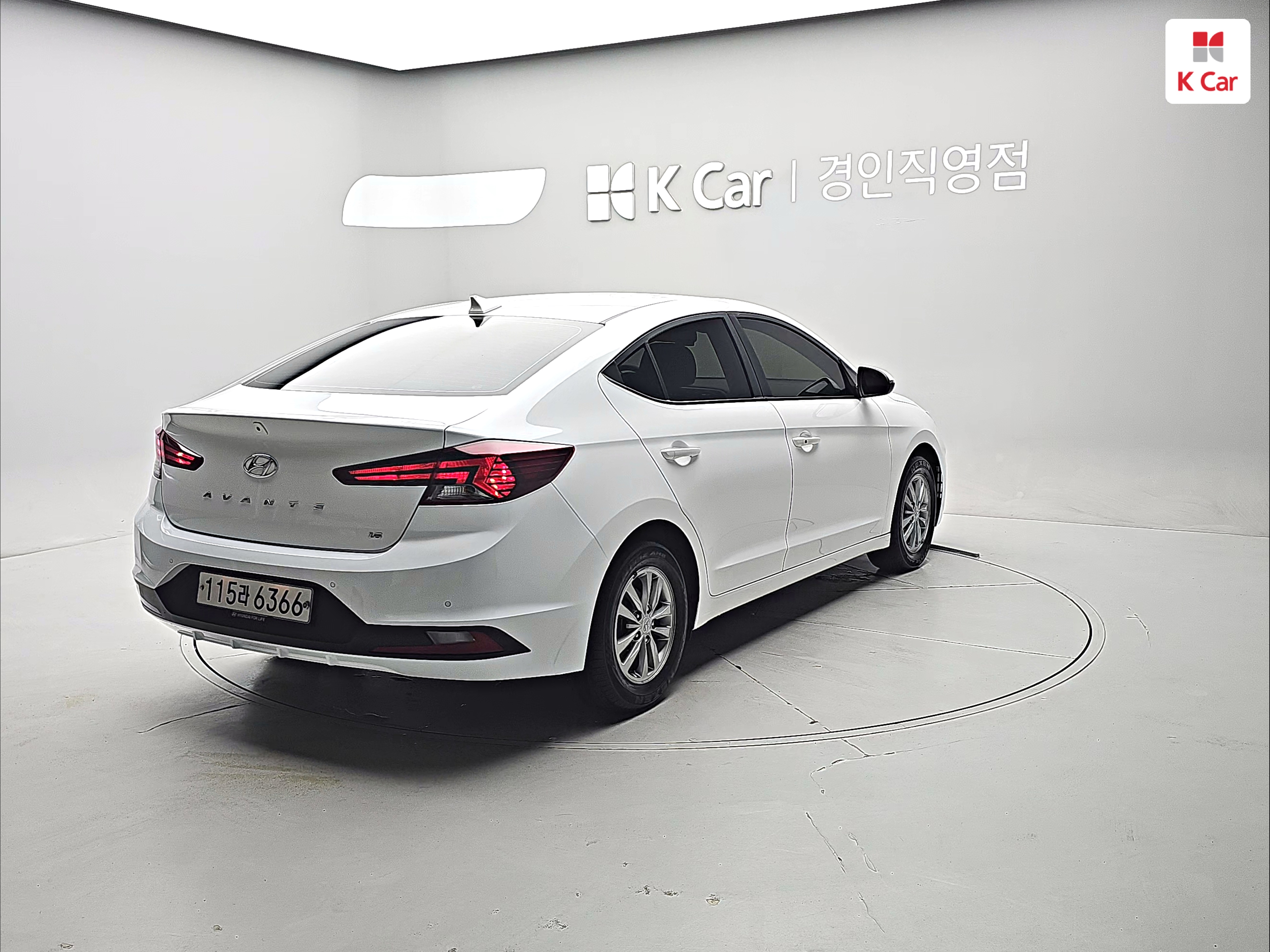 HYUNDAI The New Avante AD 1.6 Gasoline
