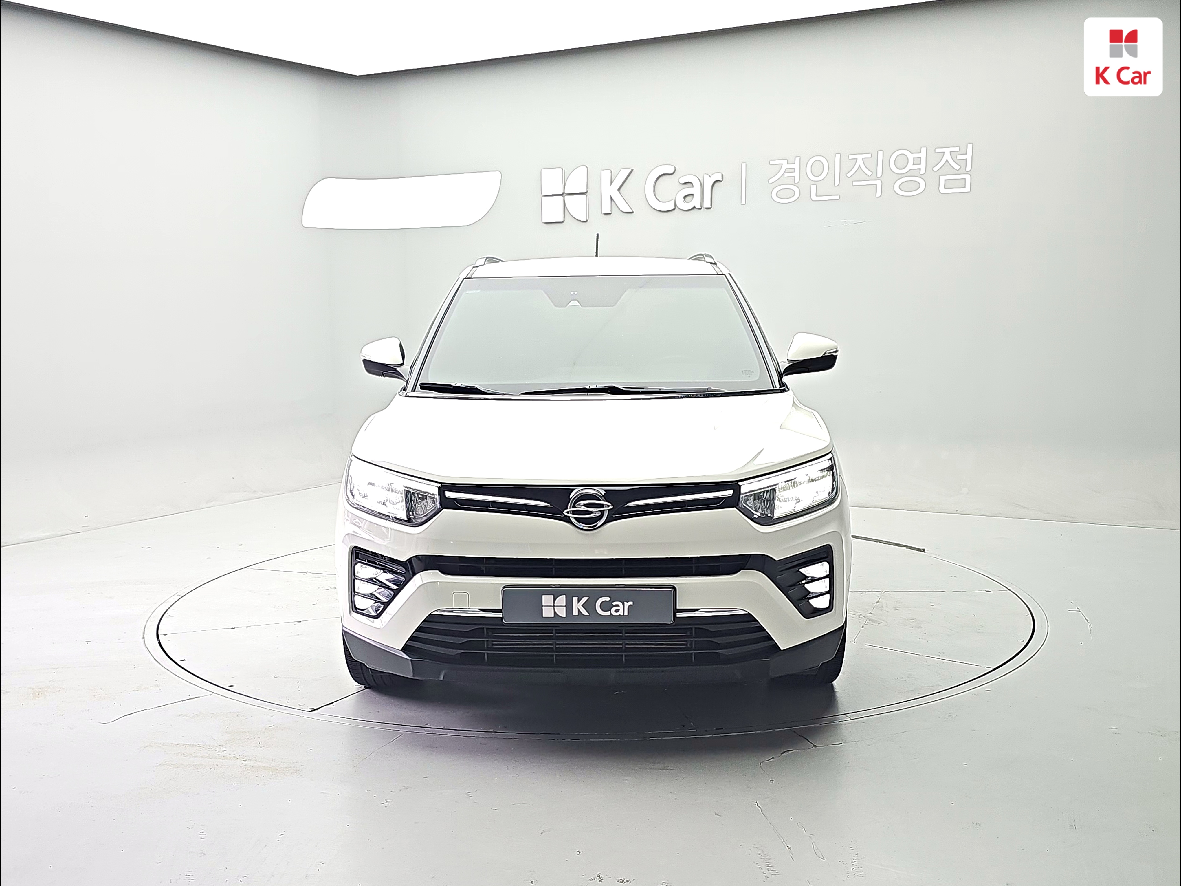 KG MOBILITY(SSANGYONG) Very New Tivoli 1.5 Gasoline 2WD