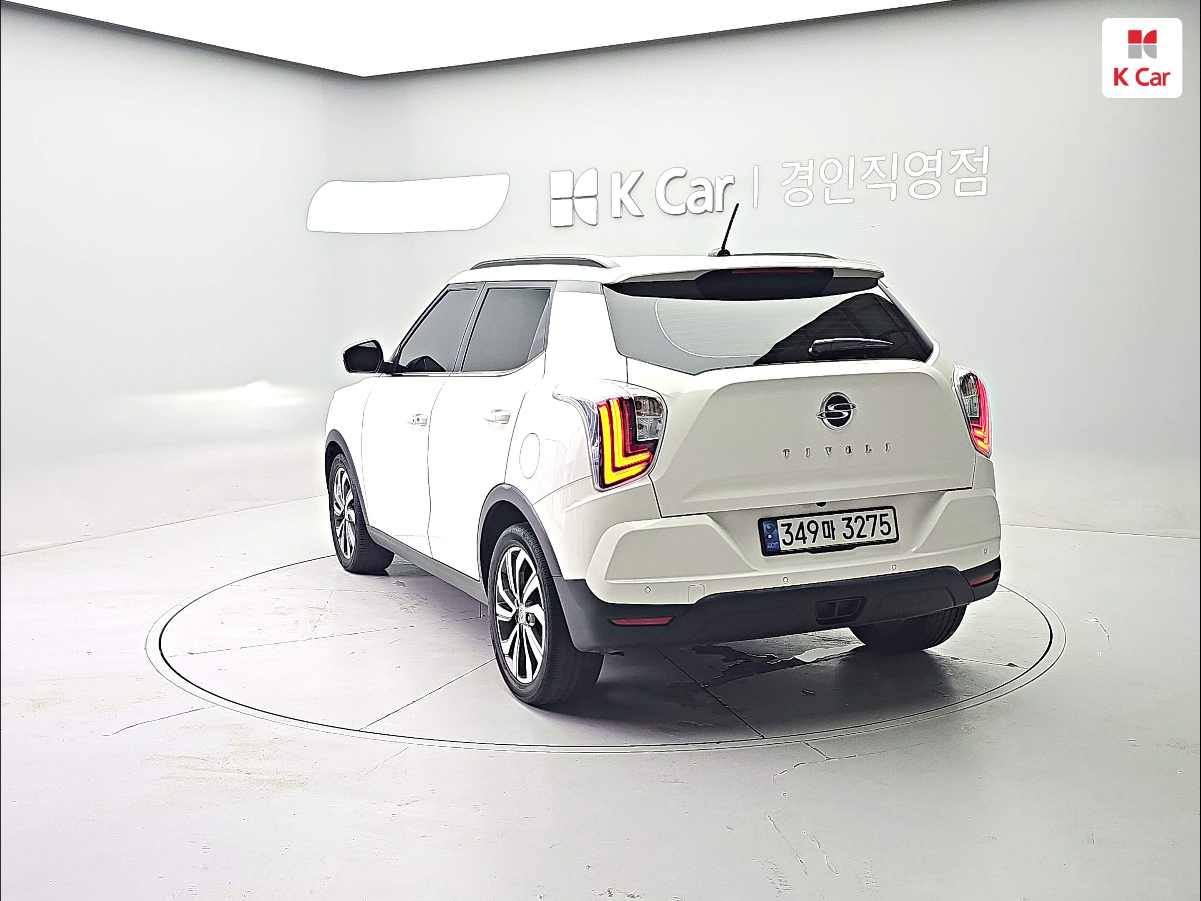 KG MOBILITY(SSANGYONG) Very New Tivoli 1.5 Gasoline 2WD