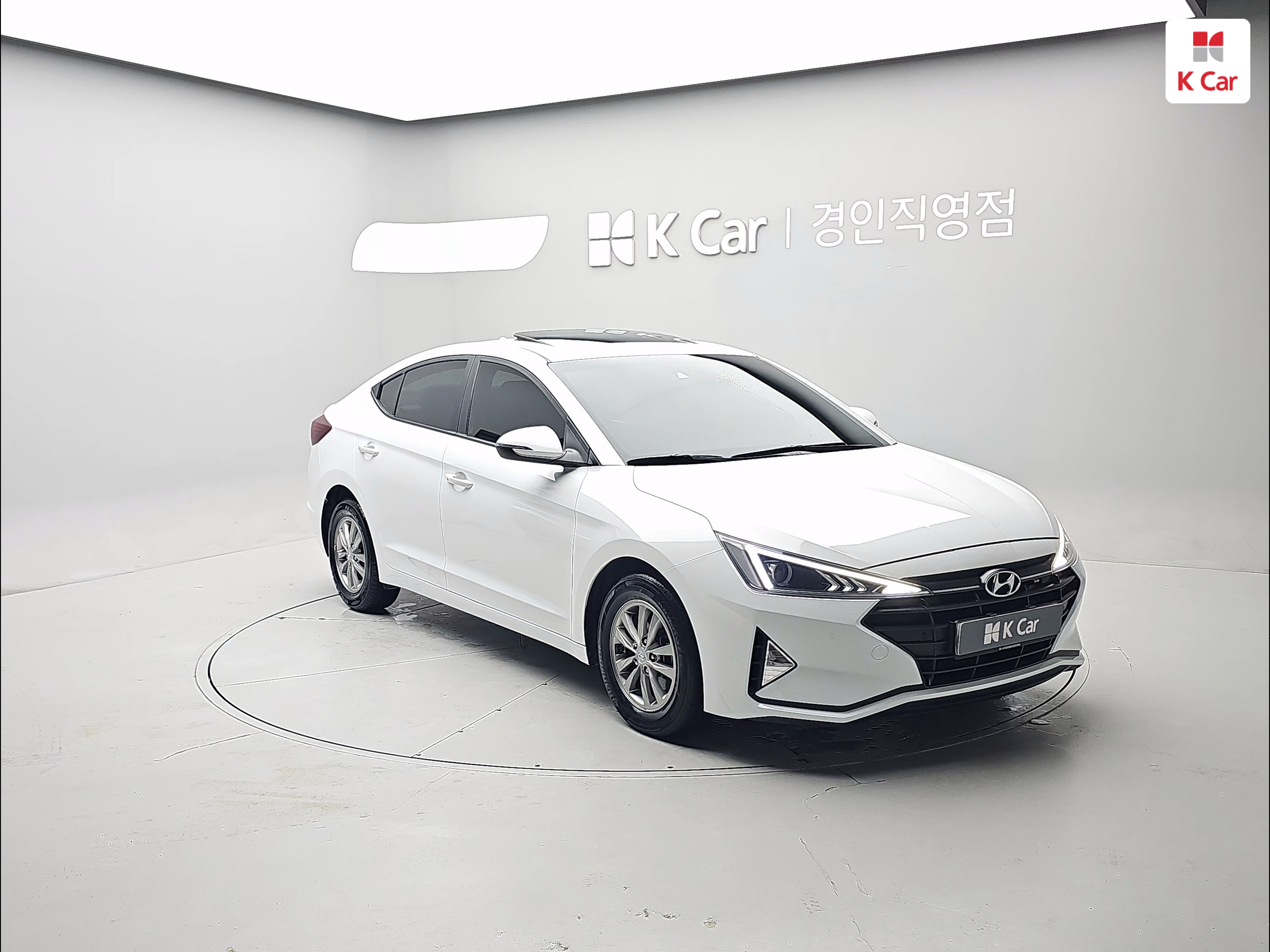 HYUNDAI The New Avante AD 1.6 Gasoline