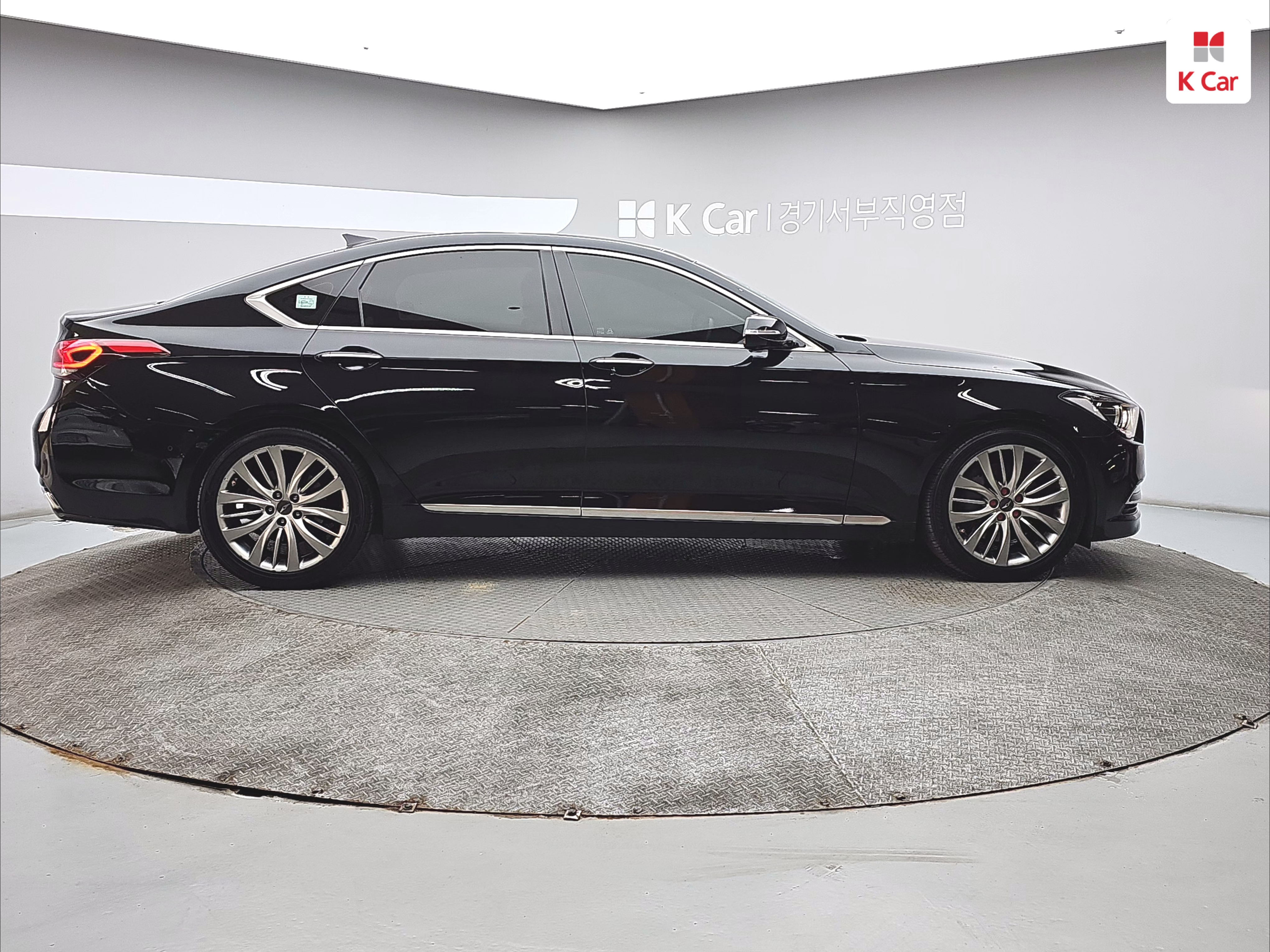 HYUNDAI Genesis DH G380 AWD