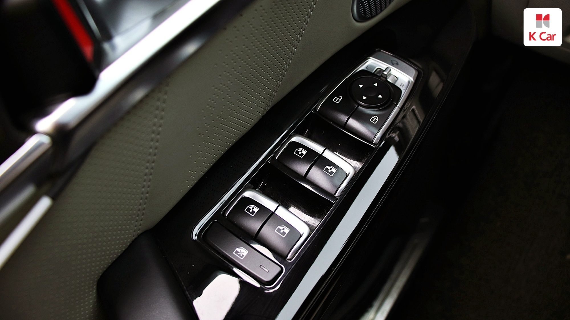 Kia Mohave дизель 3.0 4WD 6 мест, миниатюра 7