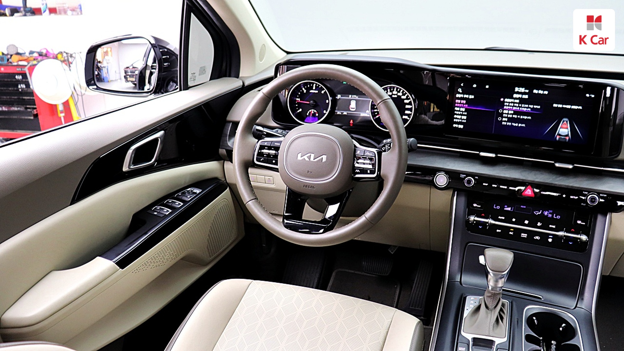 Kia Carnival дизель 2.2 (9 мест) Prestige, миниатюра 3