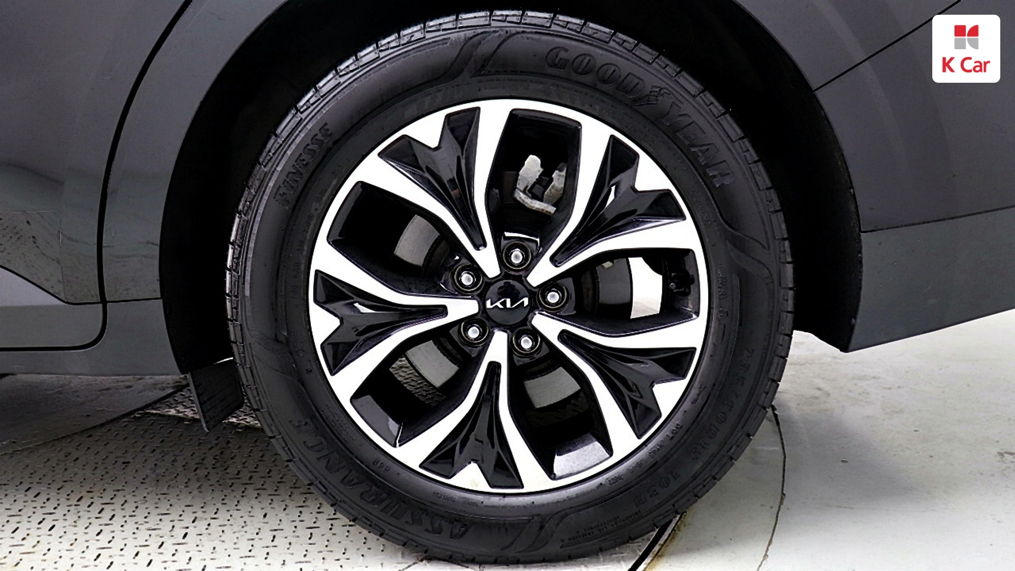 Kia Carnival дизель 2.2 (9 мест) Prestige, миниатюра 29