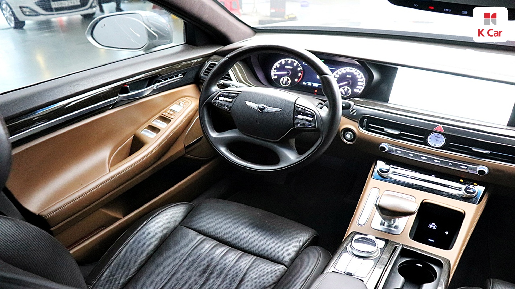 Genesis G90 бензин 4WD 3.8, миниатюра 4