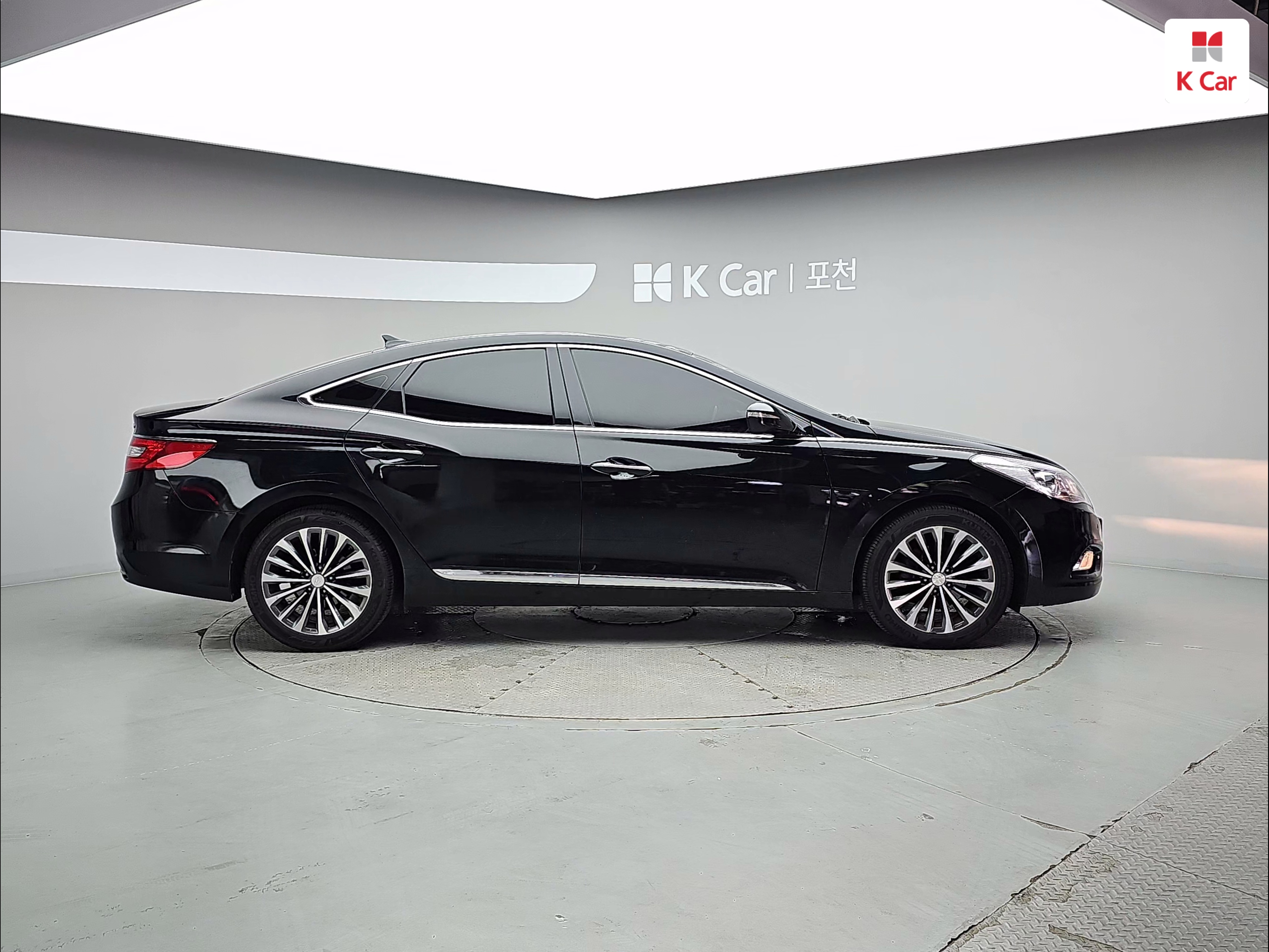 HYUNDAI Grandeur HG HG 300