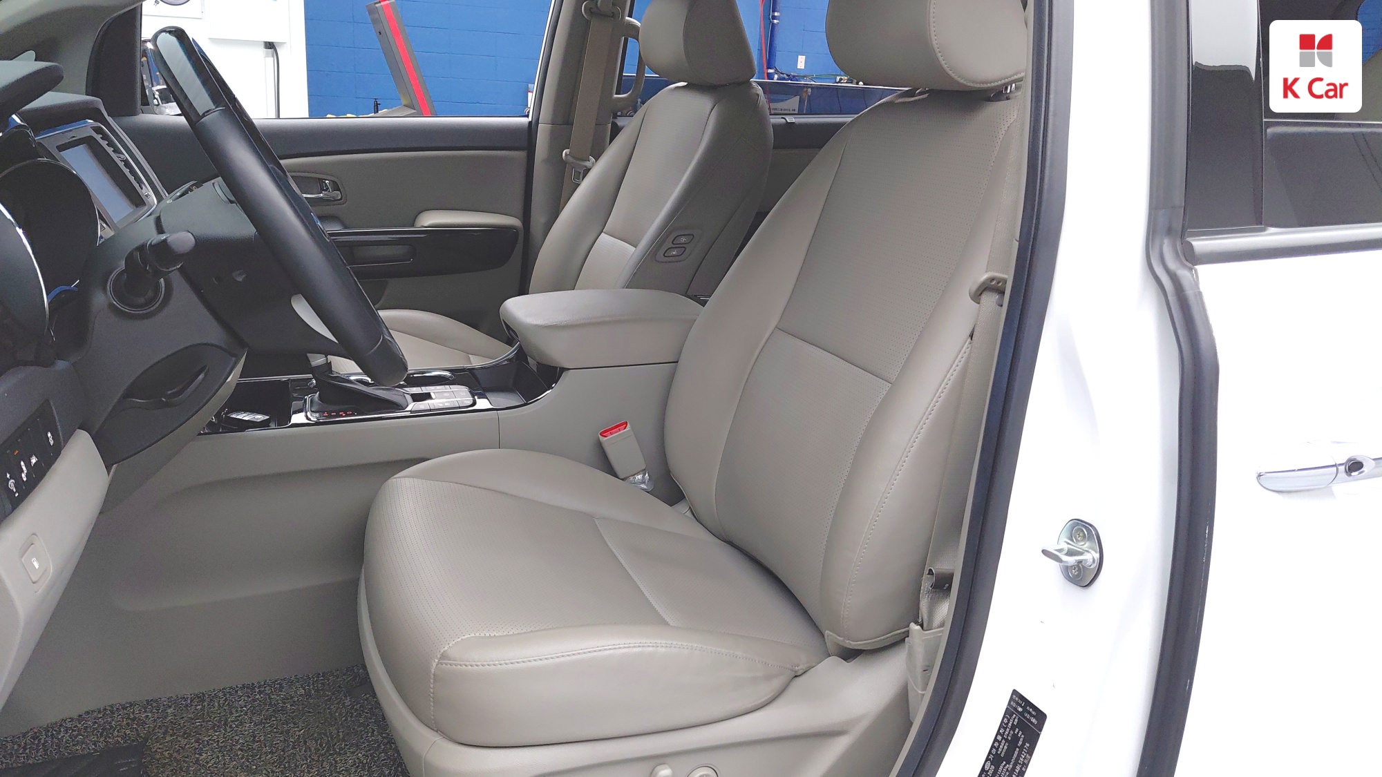 Kia Carnival 9 мест Prestige, миниатюра 2