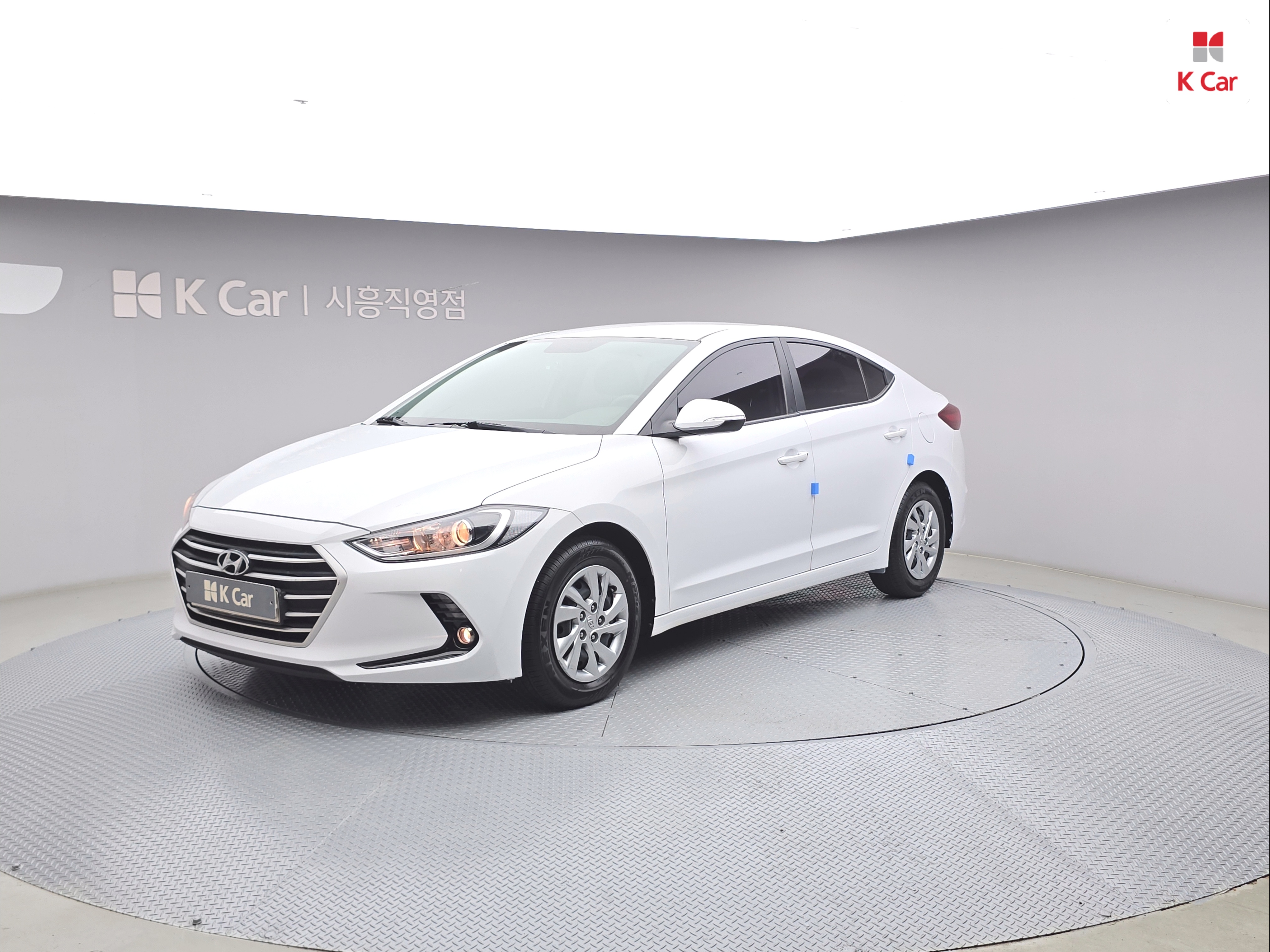 HYUNDAI Avante AD 1.6 GDI