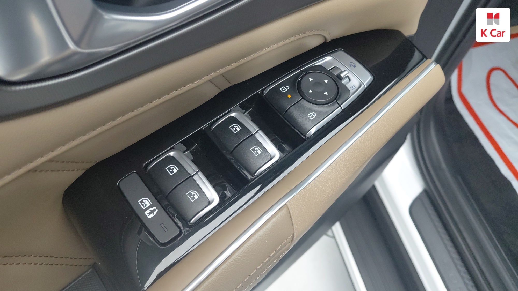 Kia Sorento бензин Turbo 2.5 2WD, миниатюра 8