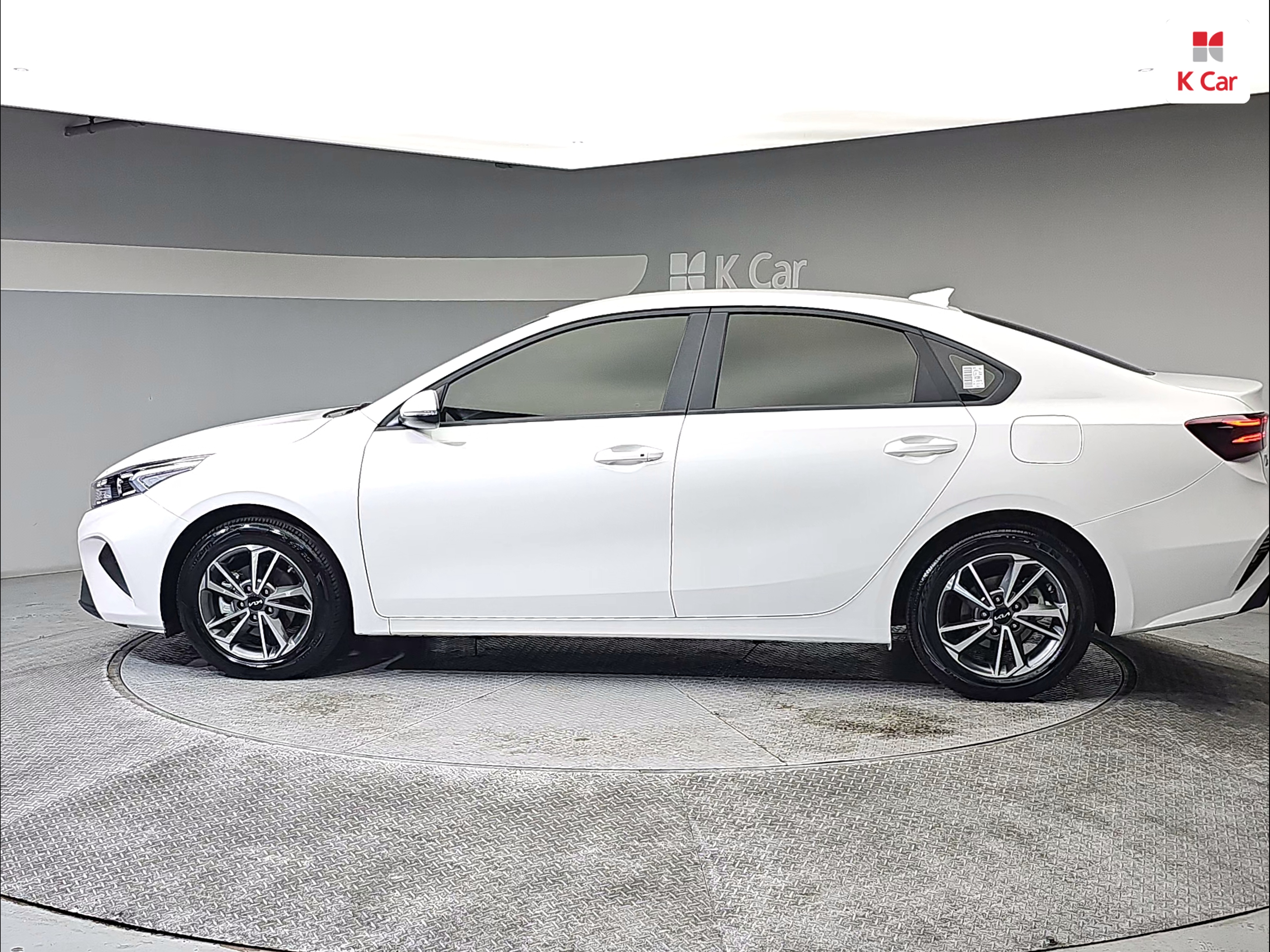 KIA The New K3 1.6 Gasoline