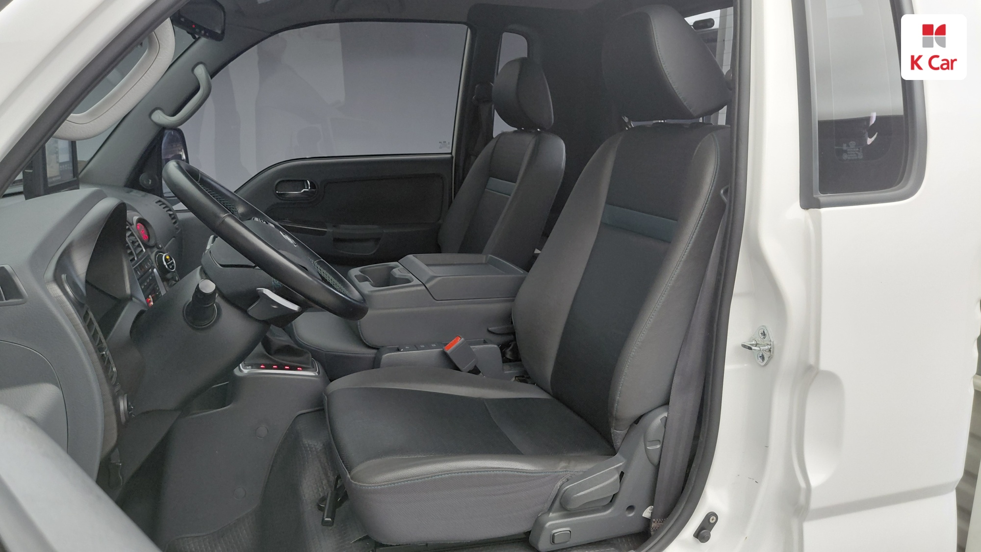 Kia III EV 1 2WD GLS, миниатюра 8