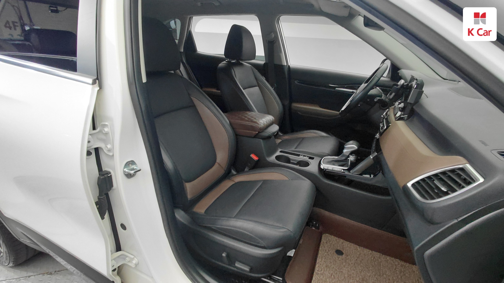 Kia Seltos бензин Turbo 1.6 2WD Signature, миниатюра 11