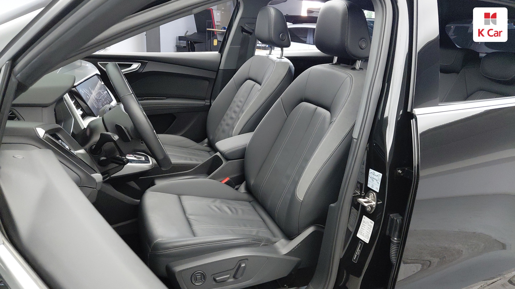 Audi Q4 40 Premium, миниатюра 12