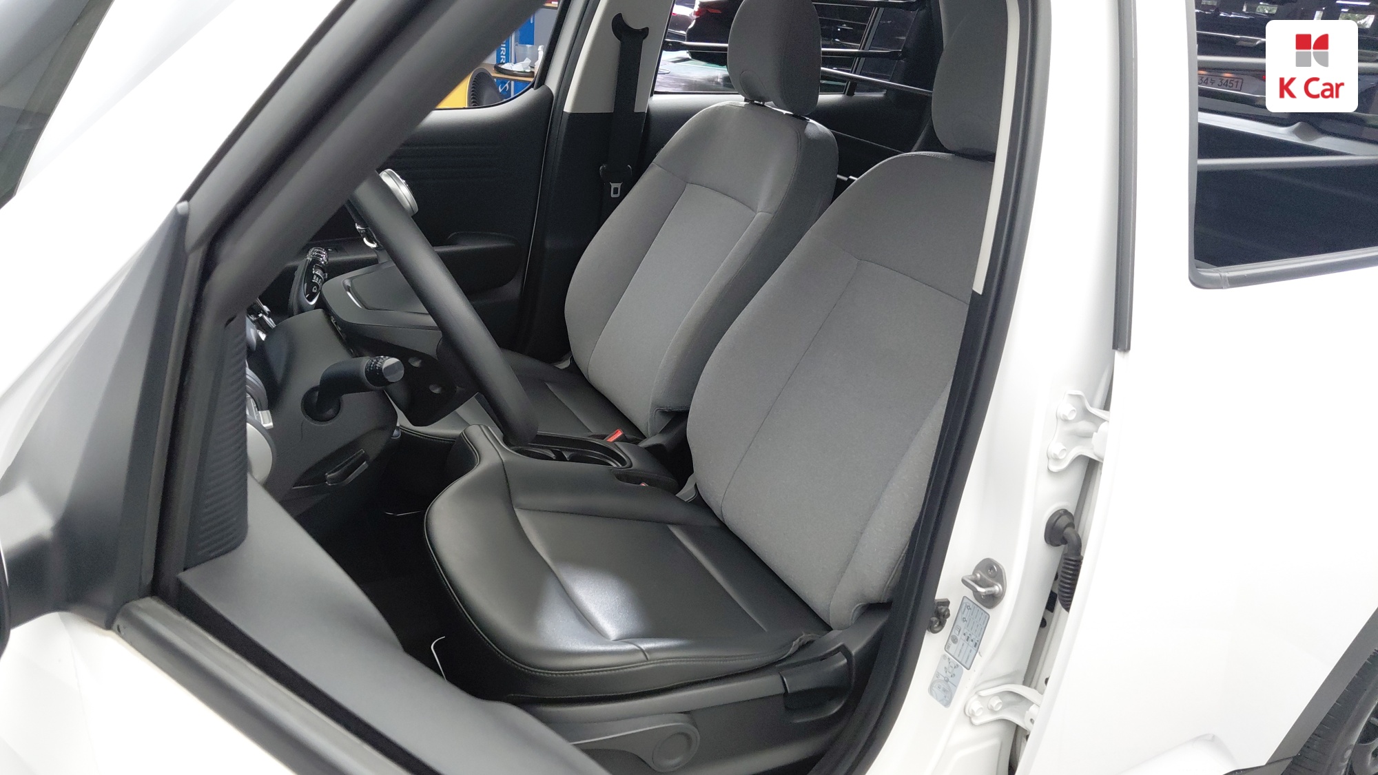 Hyundai Casper бензин 1.0, миниатюра 12