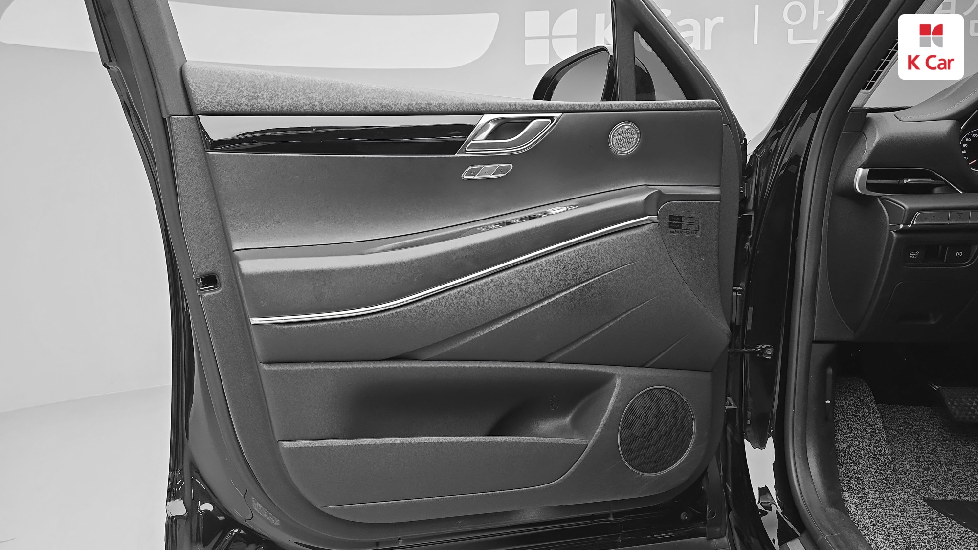Genesis GV80 дизель 3.0 AWD (5 мест), миниатюра 25