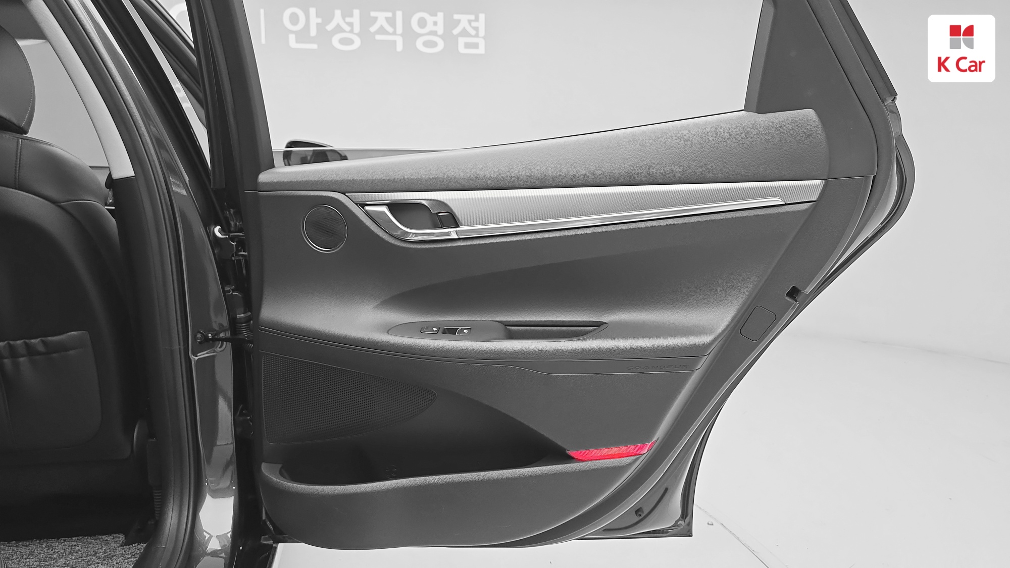 Hyundai Grandeur бензин 2.5 Premium, миниатюра 26