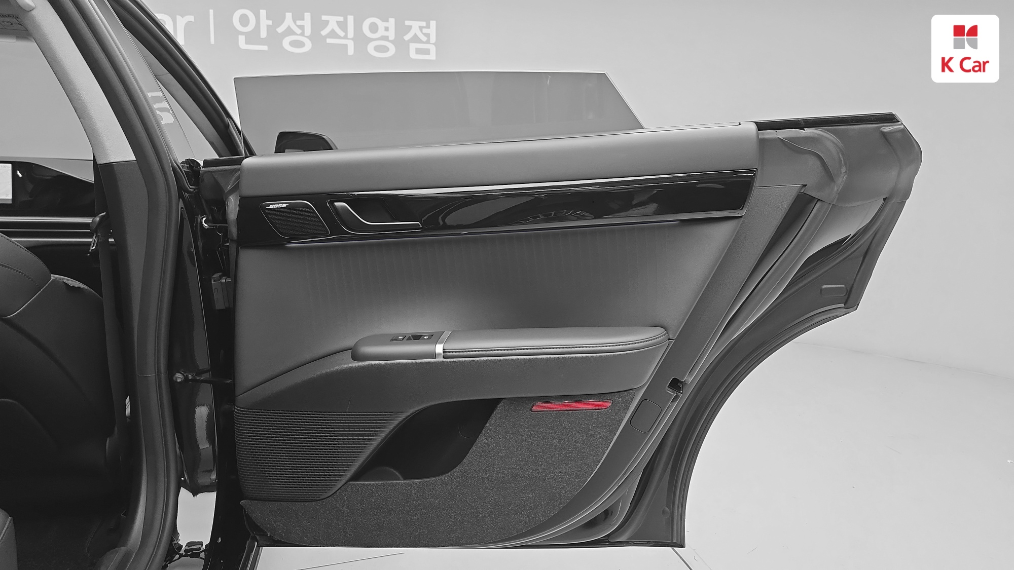 Hyundai Grandeur бензин Turbo 1.6 гибрид Calligraphy, миниатюра 26