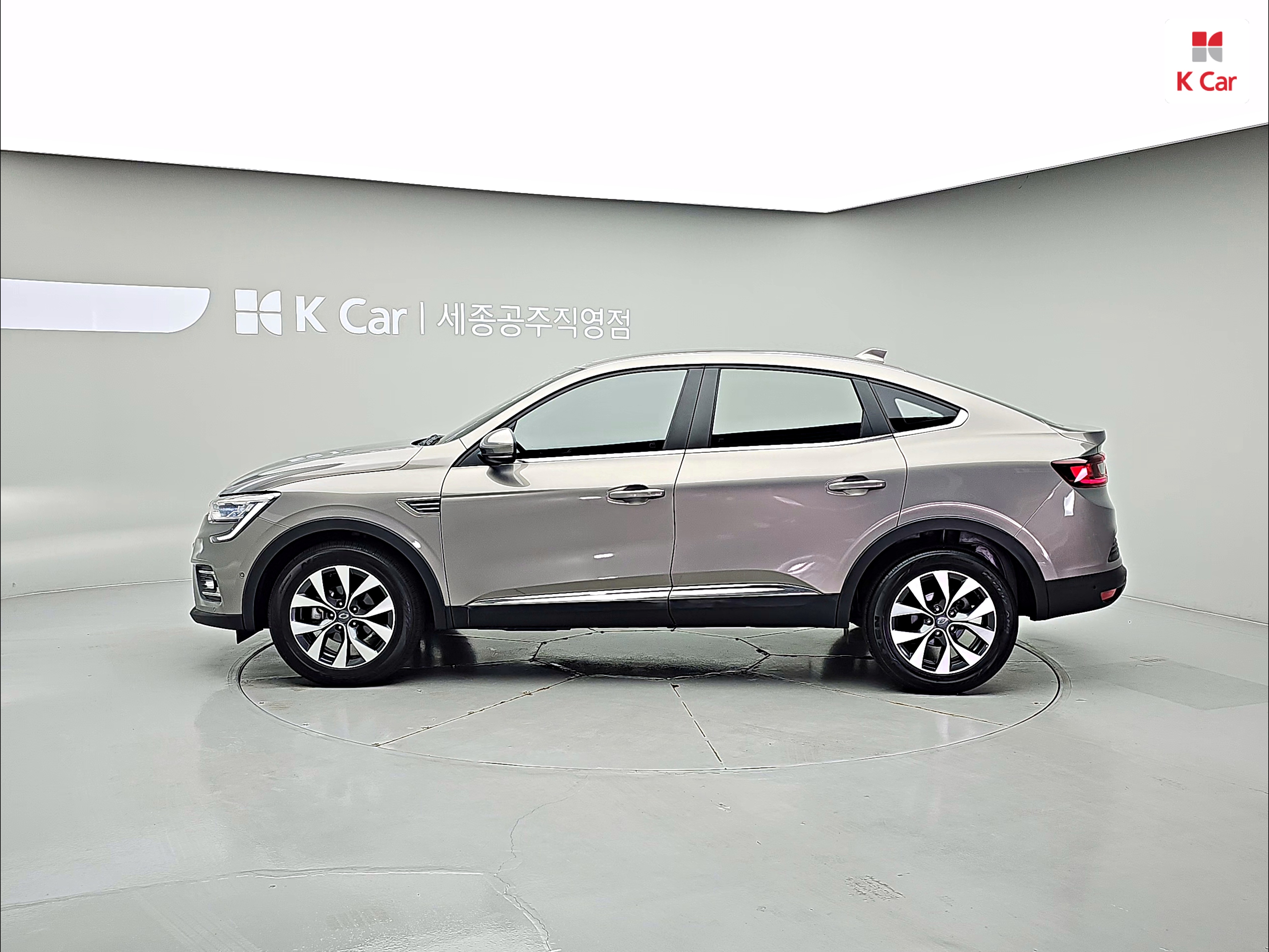 RENAULT(SAMSUNG) XM3 TCe 260