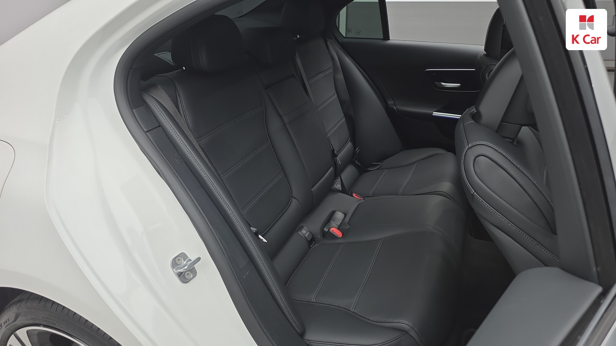 Mercedes-Benz C-Class бензин 4WD C300 4MATIC, миниатюра 14