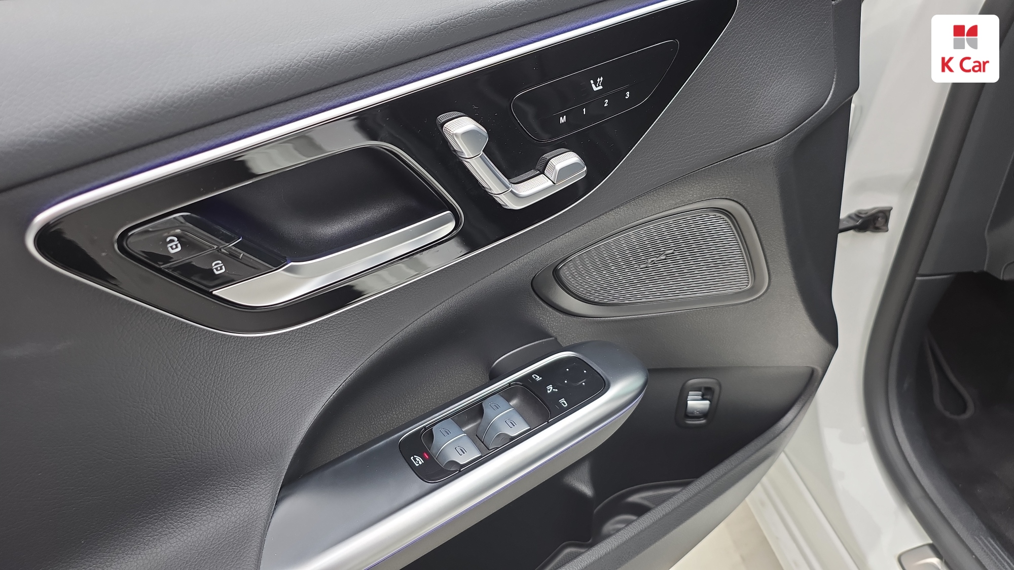 Mercedes-Benz C-Class бензин 4WD C300 4MATIC, миниатюра 16