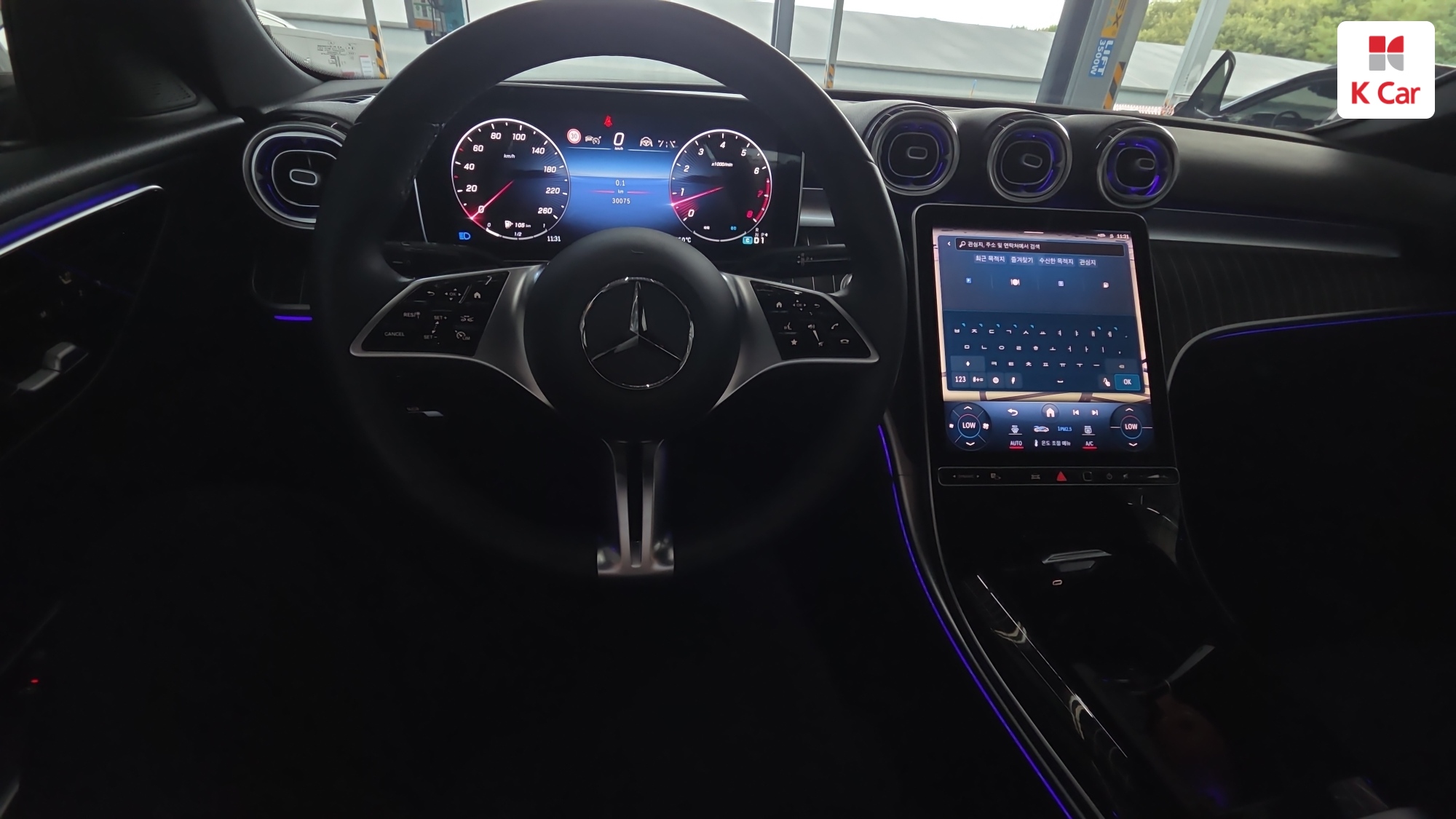 Mercedes-Benz C-Class бензин 4WD C300 4MATIC, миниатюра 3