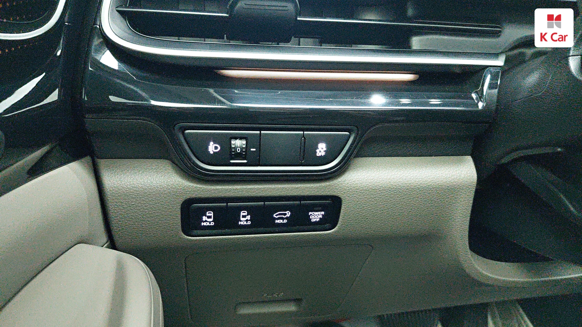 Kia Carnival бензин 3.5 9 мест Signature, миниатюра 14
