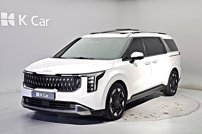 Kia Carnival бензин 3.5 9 мест Signature