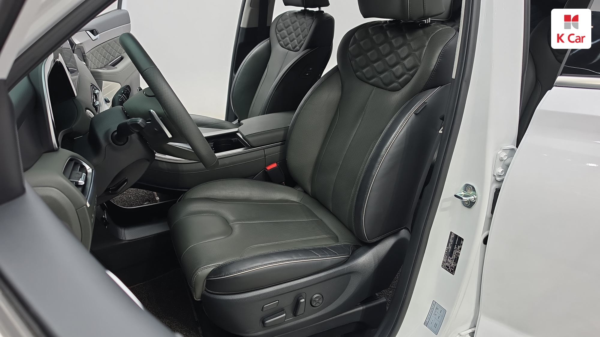 Hyundai Palisade дизель 2.2 4WD Calligraphy (7 мест), миниатюра 22
