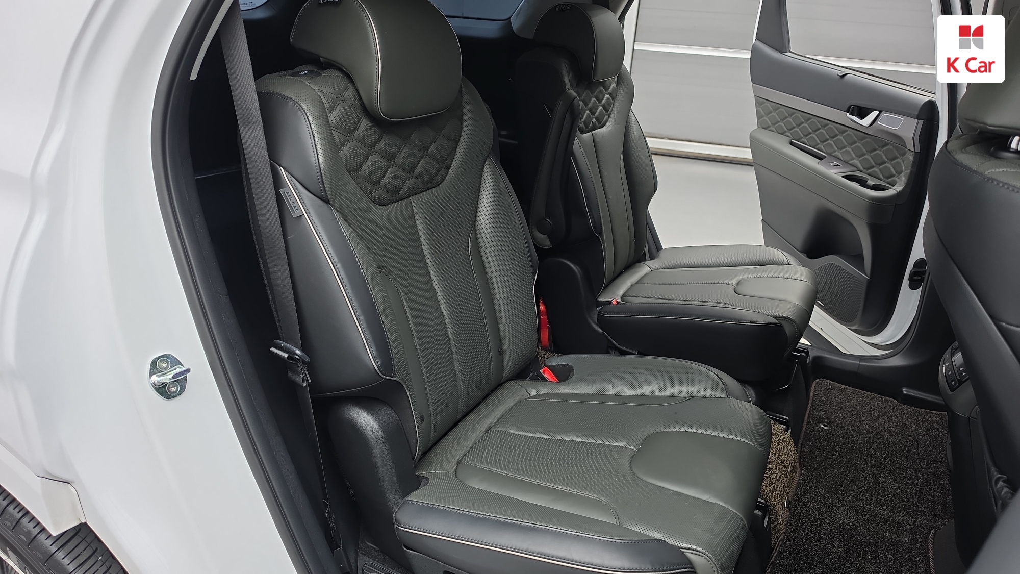 Hyundai Palisade дизель 2.2 4WD Calligraphy (7 мест), миниатюра 24