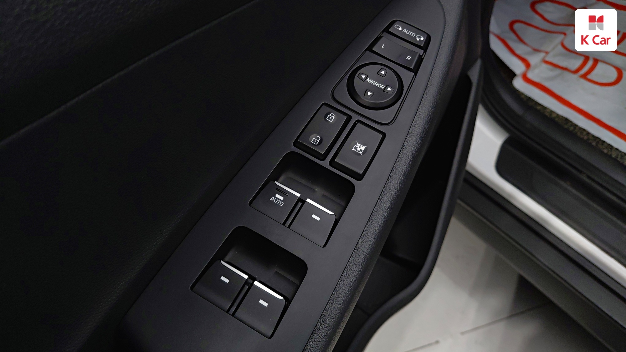 Hyundai TUCSON дизель 2.0 2WD, миниатюра 7