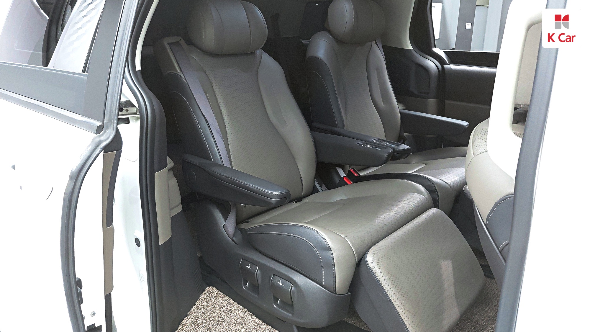 Kia Carnival бензин Turbo 1.6 7 мест, миниатюра 23